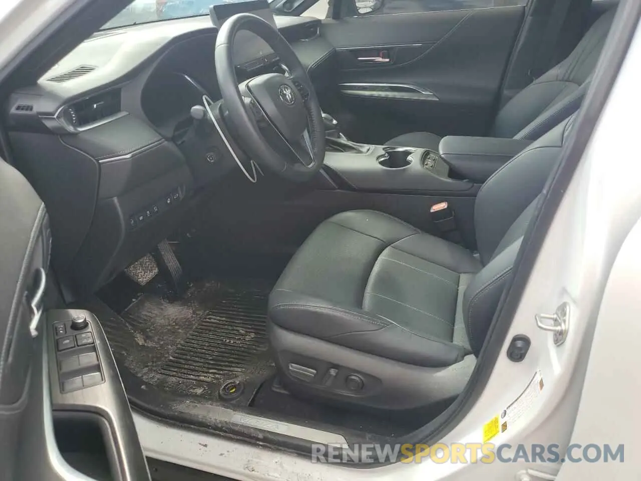 8 fotografías del automóvil dañado JTEAAAAH6PJ120459 TOYOTA VENZA 2023