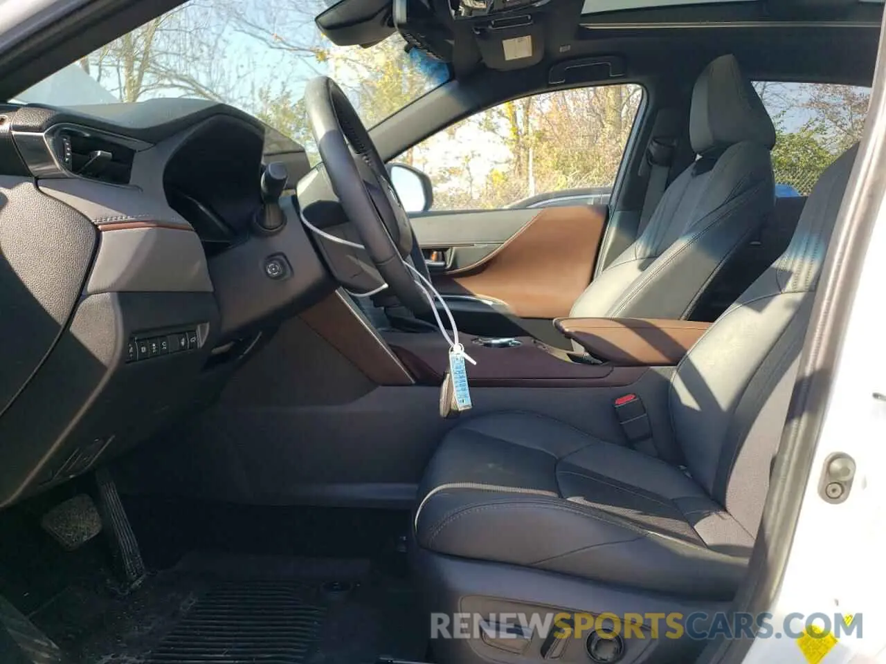 7 fotografías del automóvil dañado JTEAAAAH6PJ120879 TOYOTA VENZA 2023