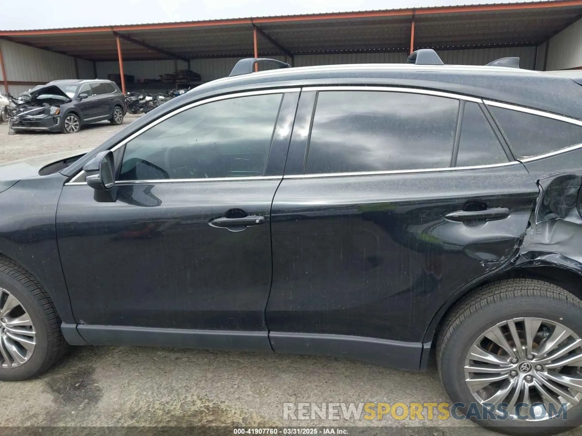 15 fotografías del automóvil dañado JTEAAAAH6PJ137925 TOYOTA VENZA 2023