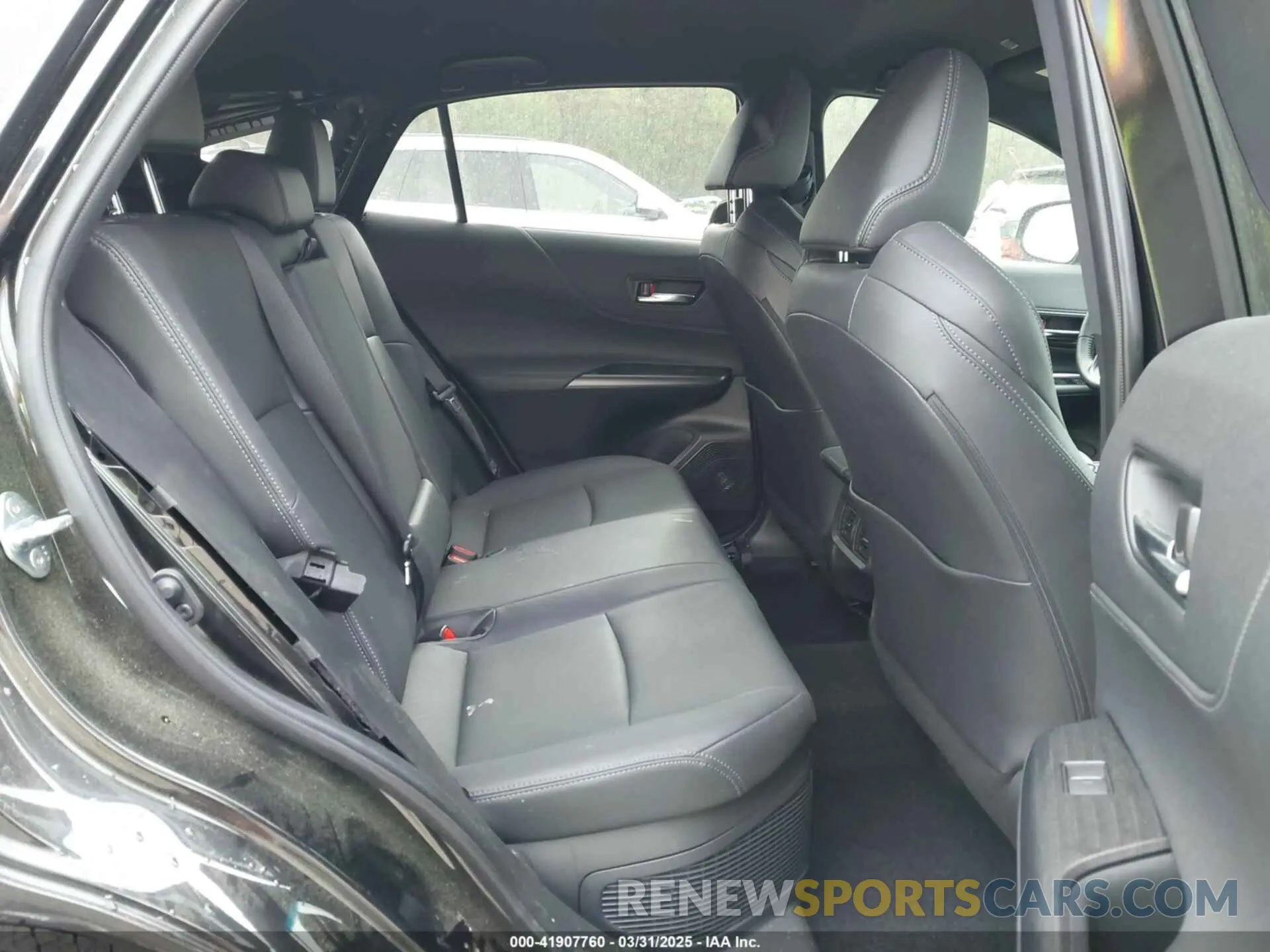 8 fotografías del automóvil dañado JTEAAAAH6PJ137925 TOYOTA VENZA 2023