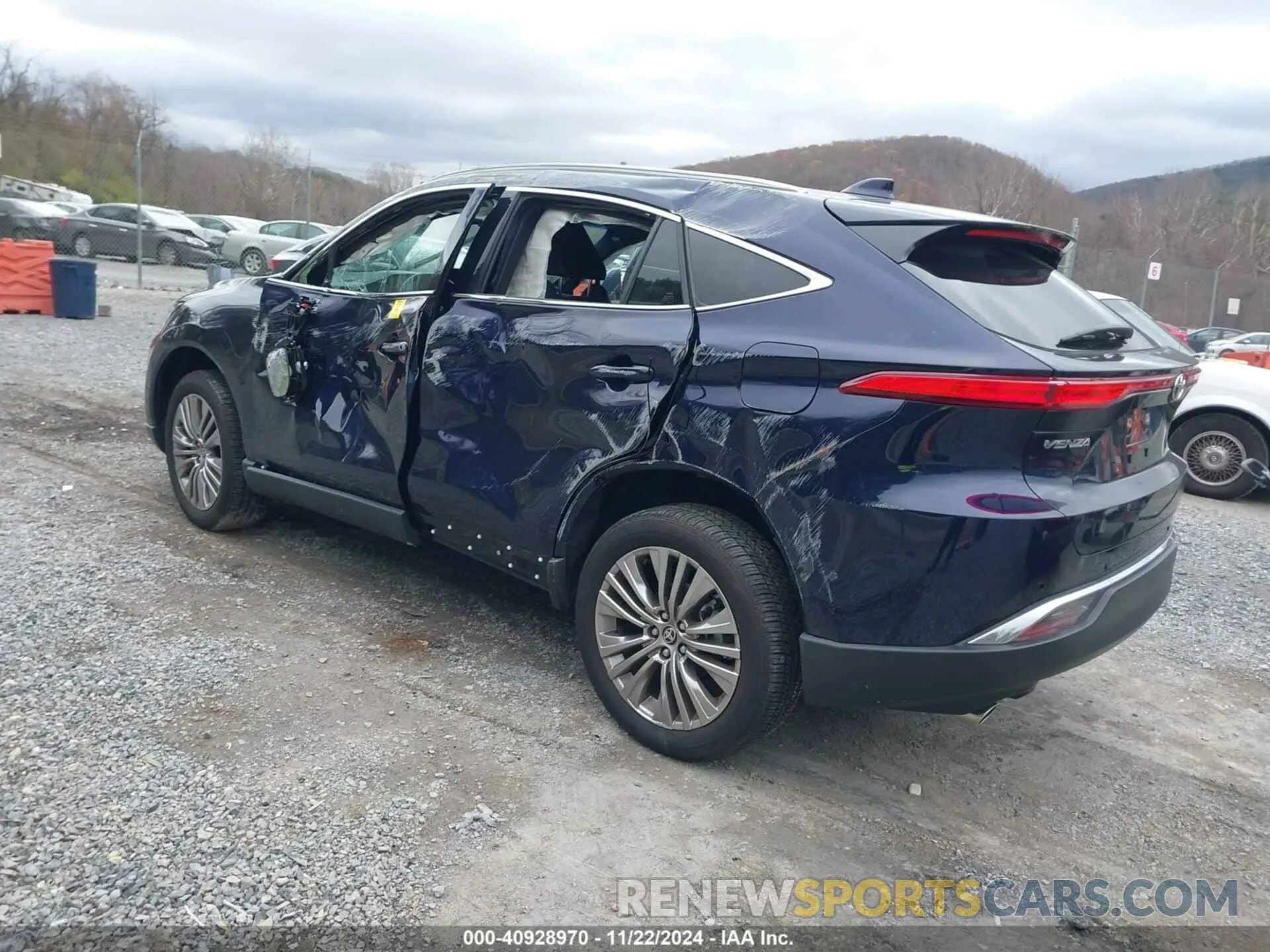 3 fotografías del automóvil dañado JTEAAAAH8PJ126859 TOYOTA VENZA 2023