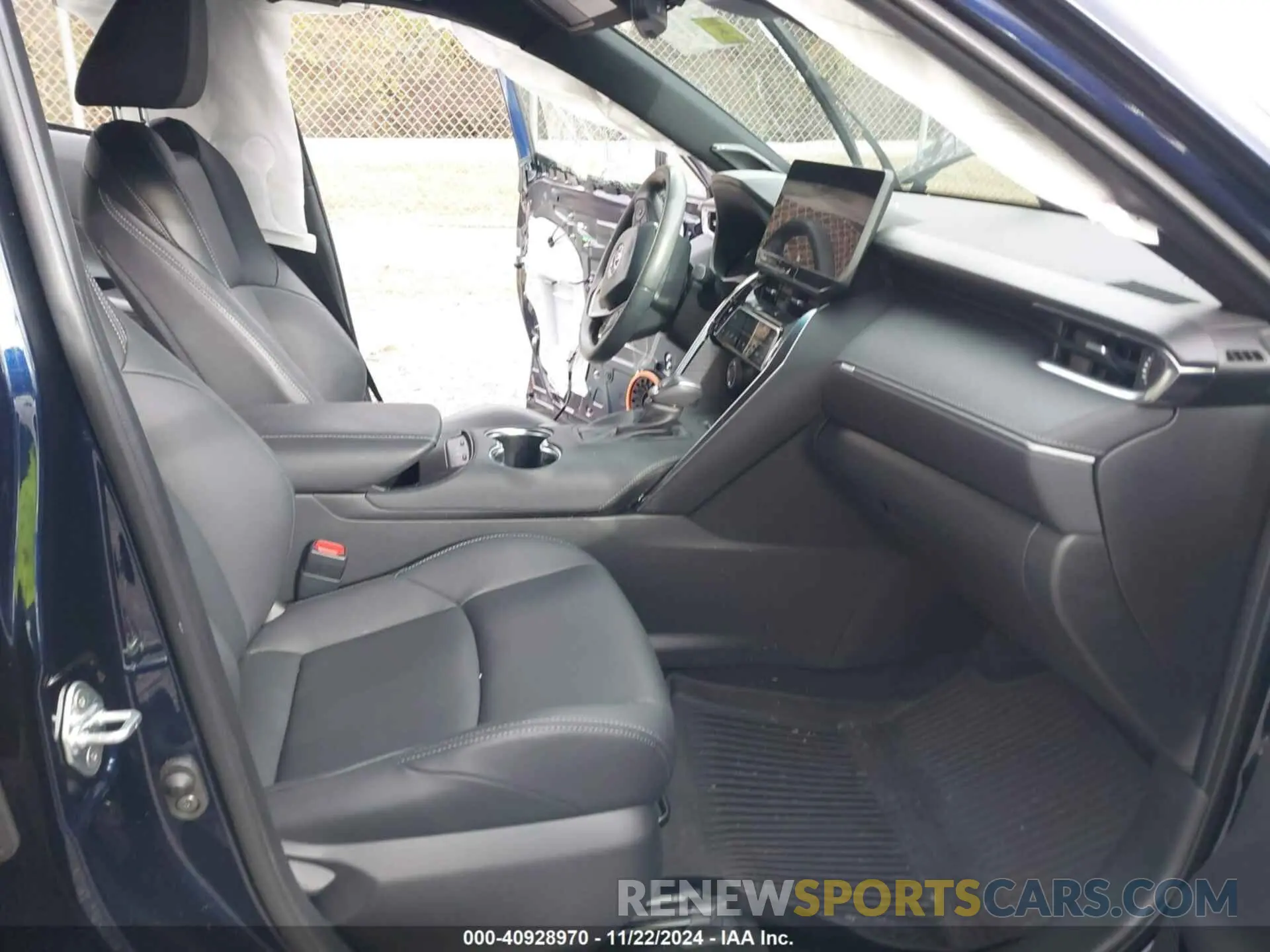 5 fotografías del automóvil dañado JTEAAAAH8PJ126859 TOYOTA VENZA 2023
