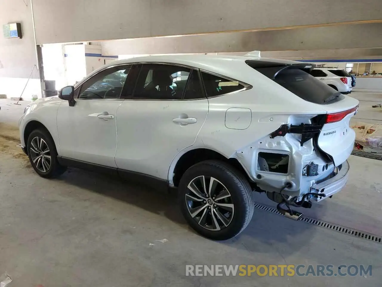 2 fotografías del automóvil dañado JTEAAAAH8PJ126957 TOYOTA VENZA 2023