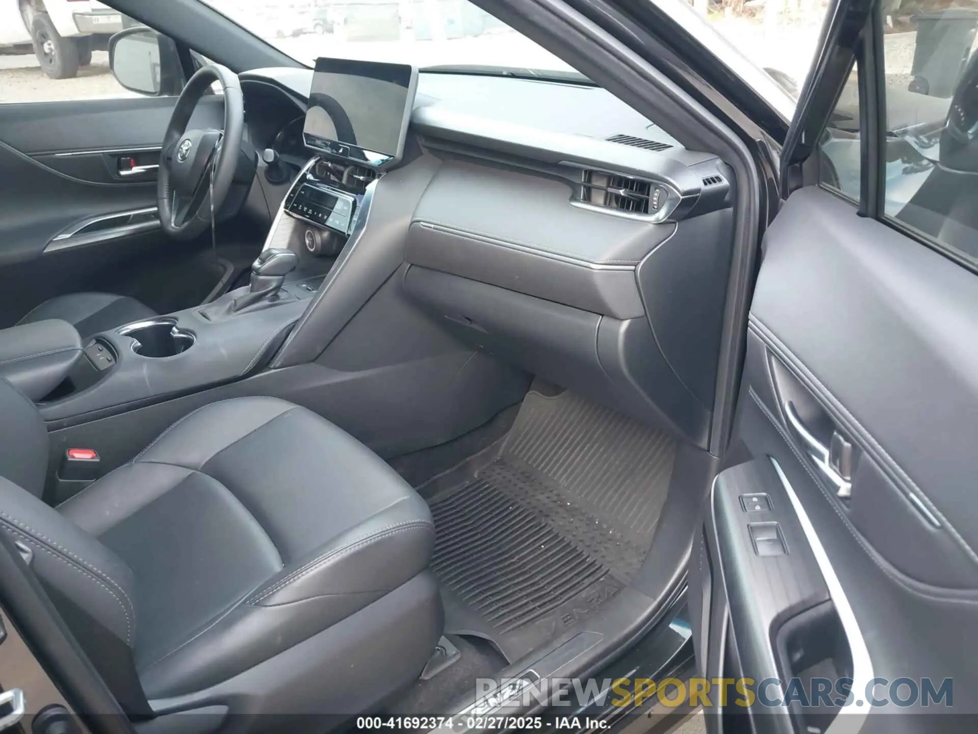 5 fotografías del automóvil dañado JTEAAAAH9PJ128913 TOYOTA VENZA 2023