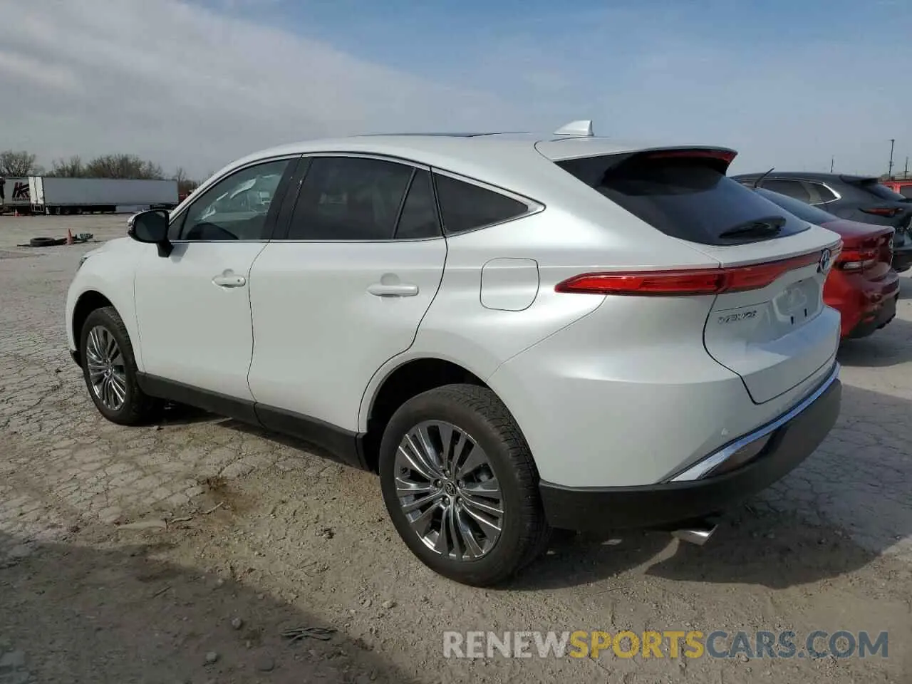 2 fotografías del automóvil dañado JTEAAAAH0RJ155257 TOYOTA VENZA 2024