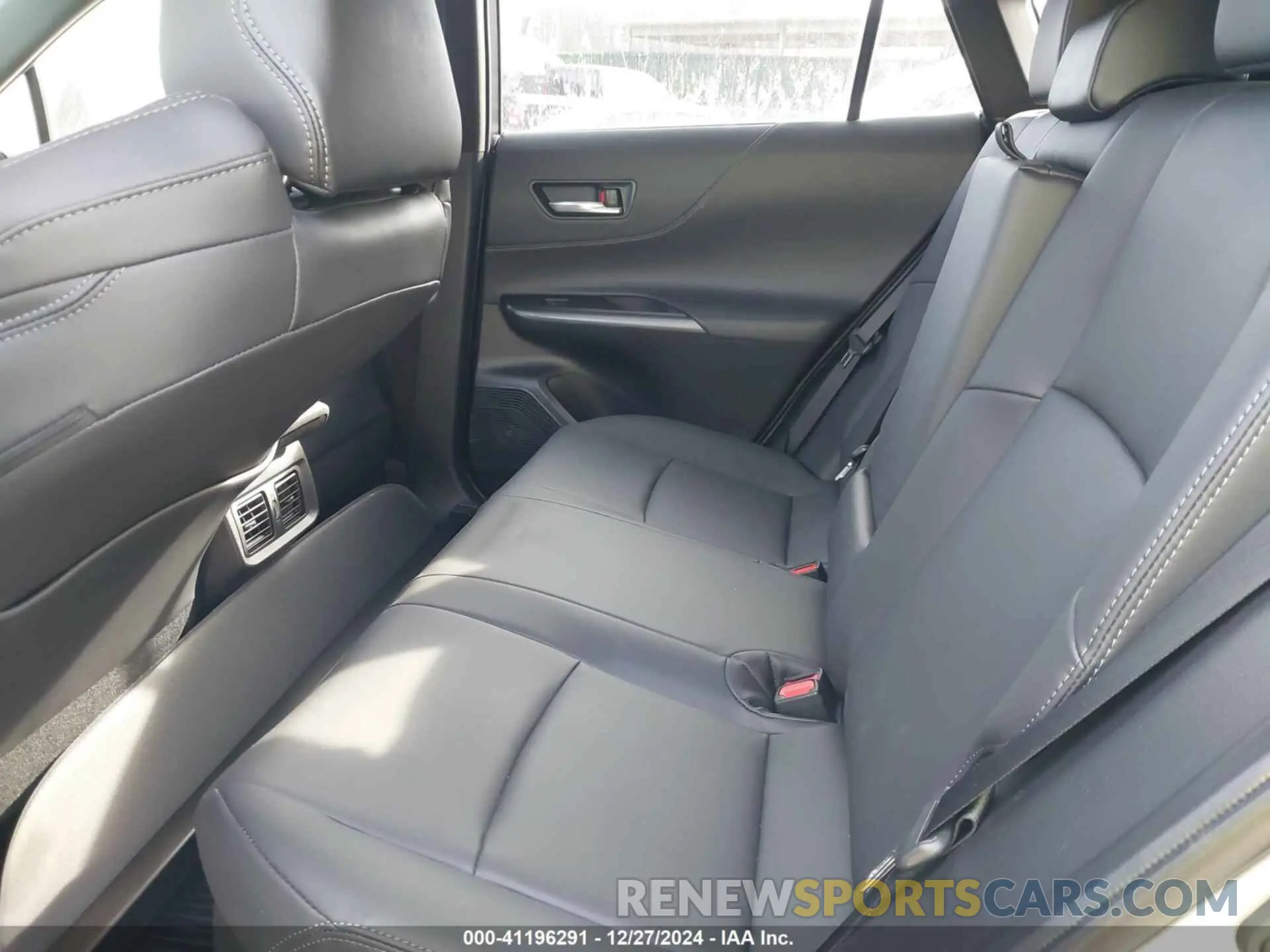 8 fotografías del automóvil dañado JTEAAAAH0RJ182300 TOYOTA VENZA 2024