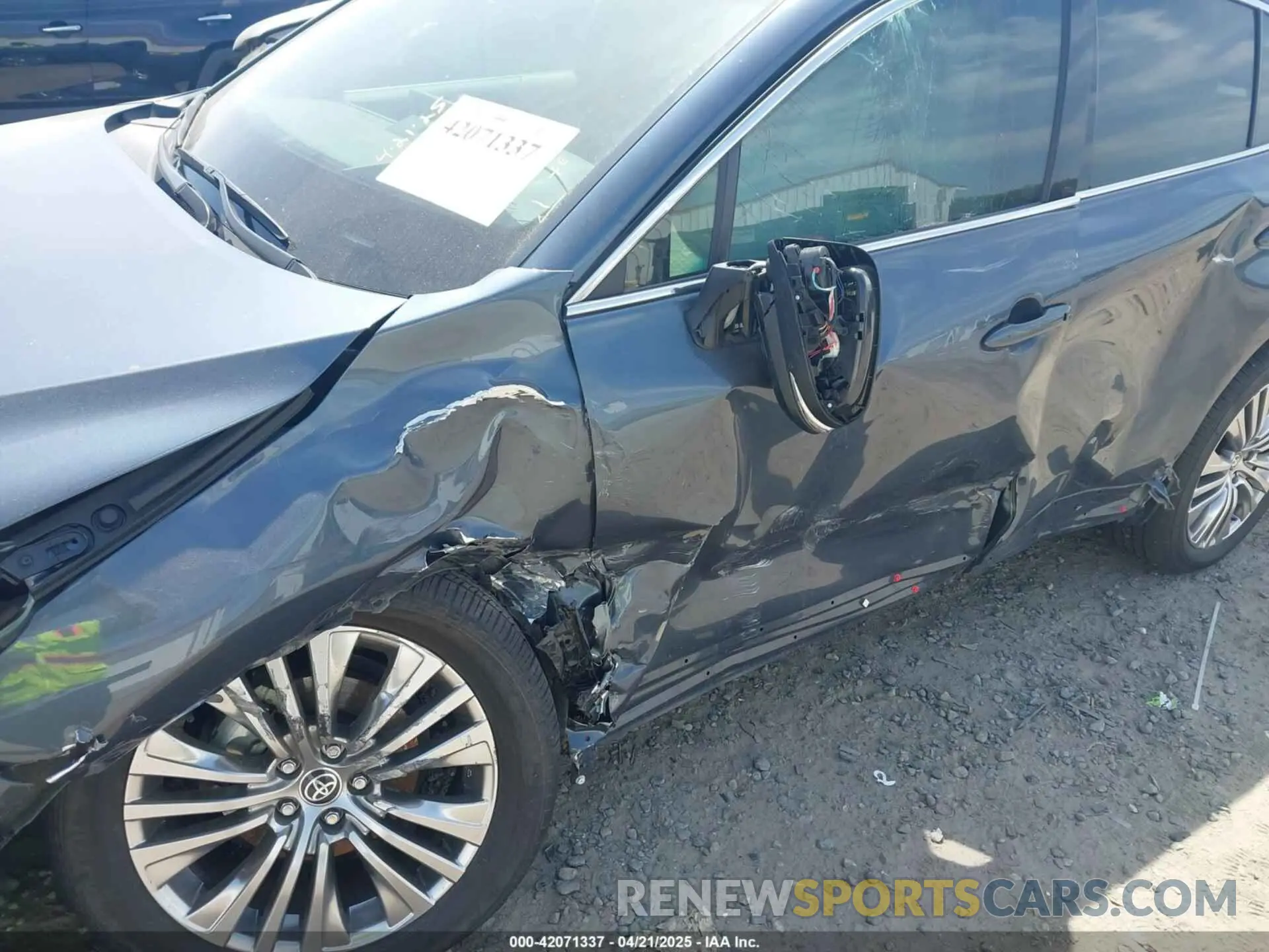 6 fotografías del automóvil dañado JTEAAAAH0RJ182376 TOYOTA VENZA 2024