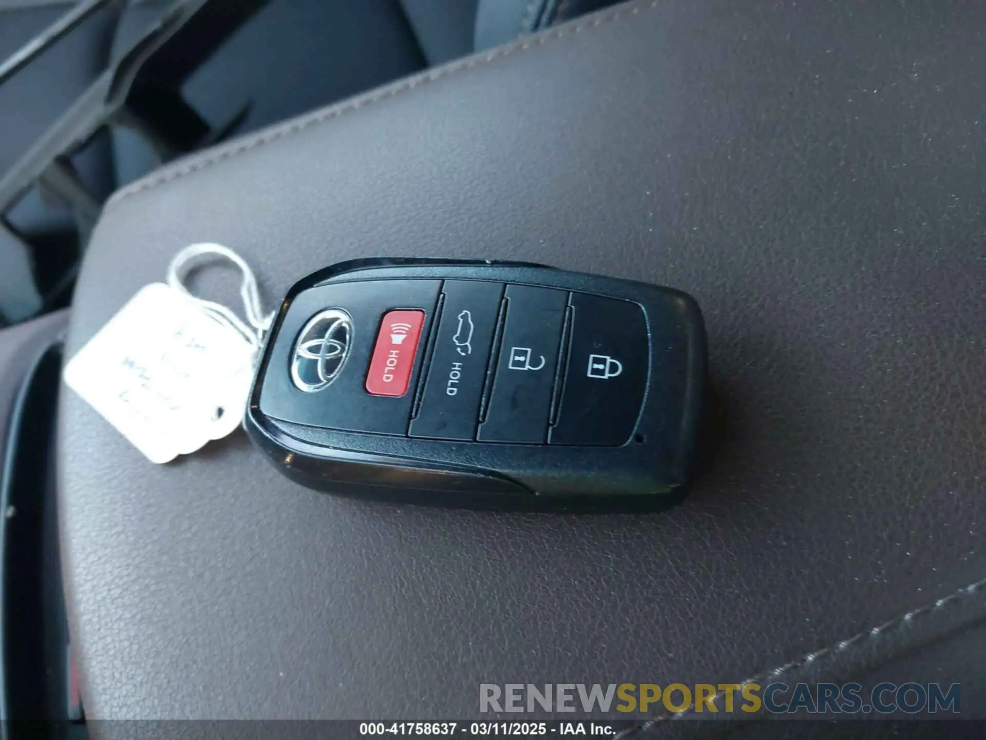 11 fotografías del automóvil dañado JTEAAAAH1RJ177932 TOYOTA VENZA 2024