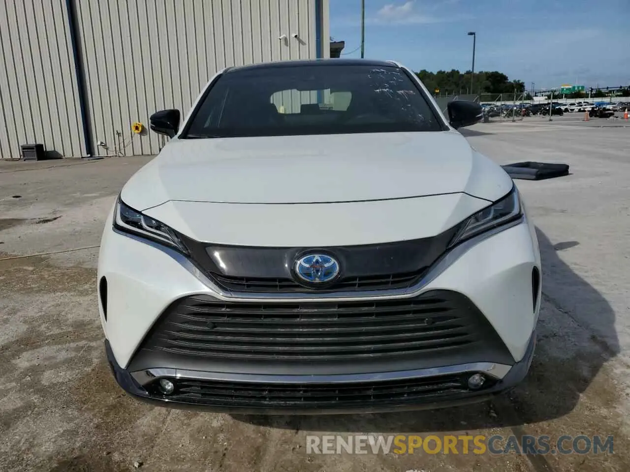 5 fotografías del automóvil dañado JTEAAAAH4RJ181828 TOYOTA VENZA 2024