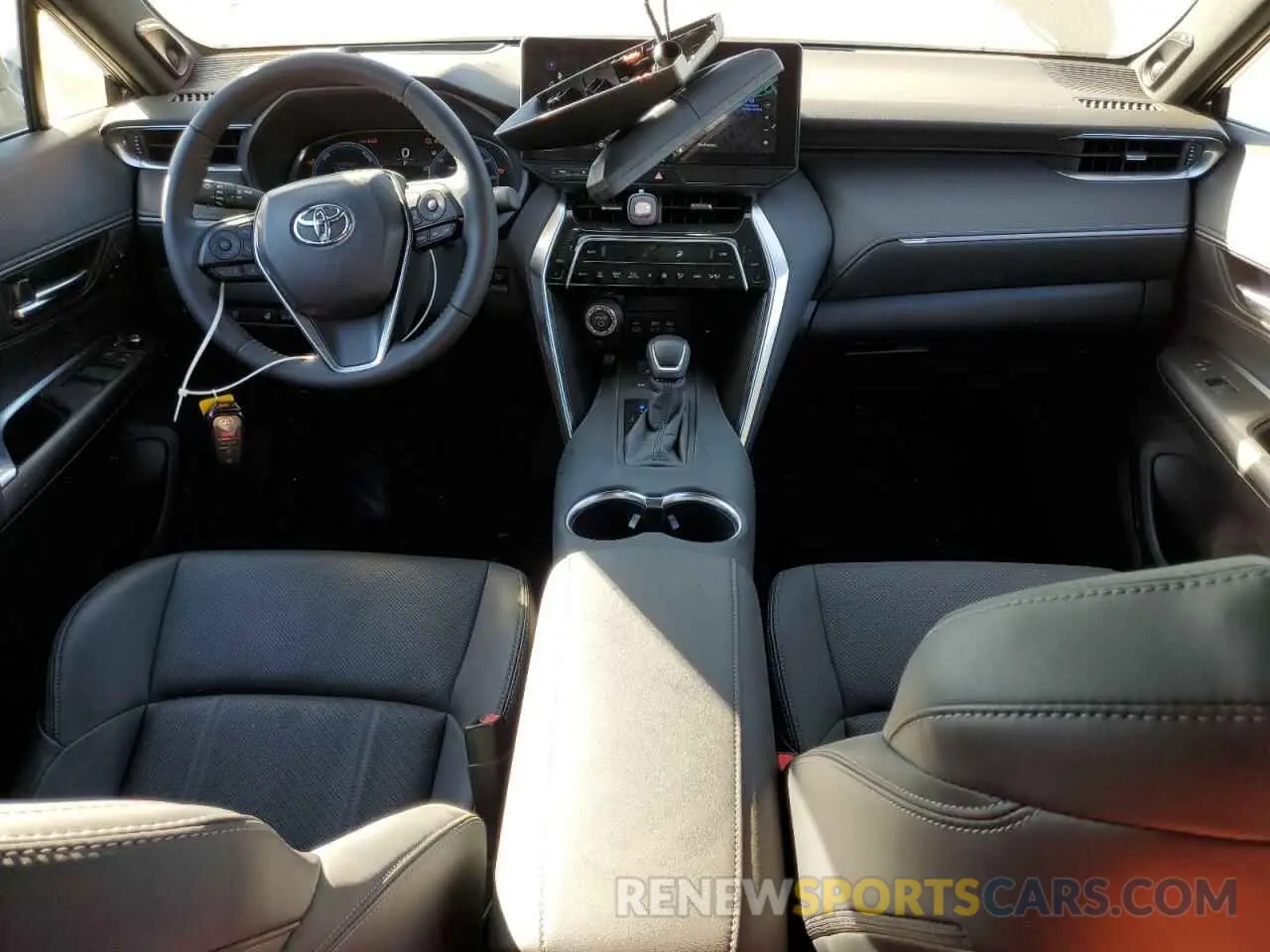 8 fotografías del automóvil dañado JTEAAAAH5RJ177965 TOYOTA VENZA 2024
