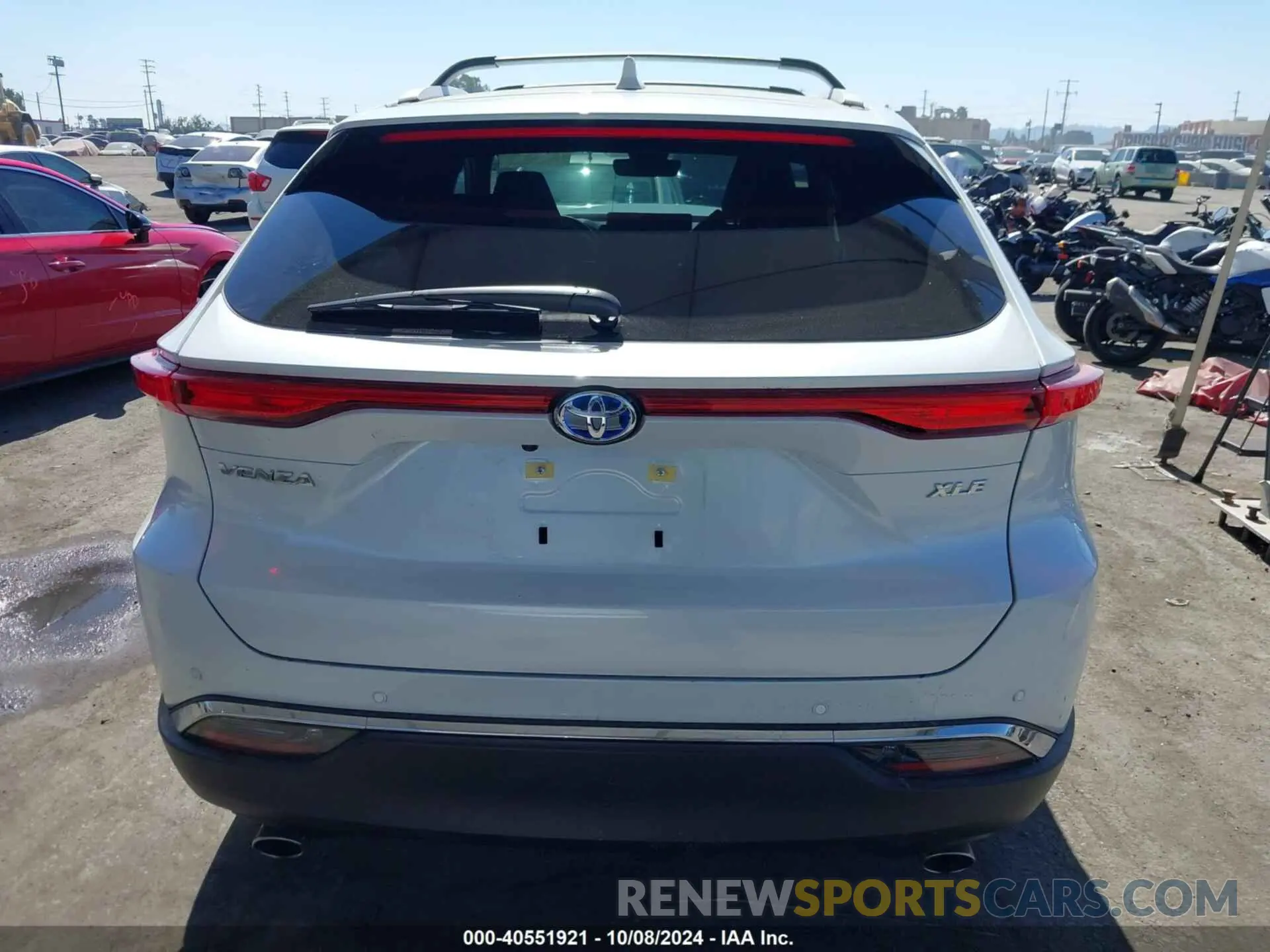 16 fotografías del automóvil dañado JTEAAAAH5RJ186505 TOYOTA VENZA 2024