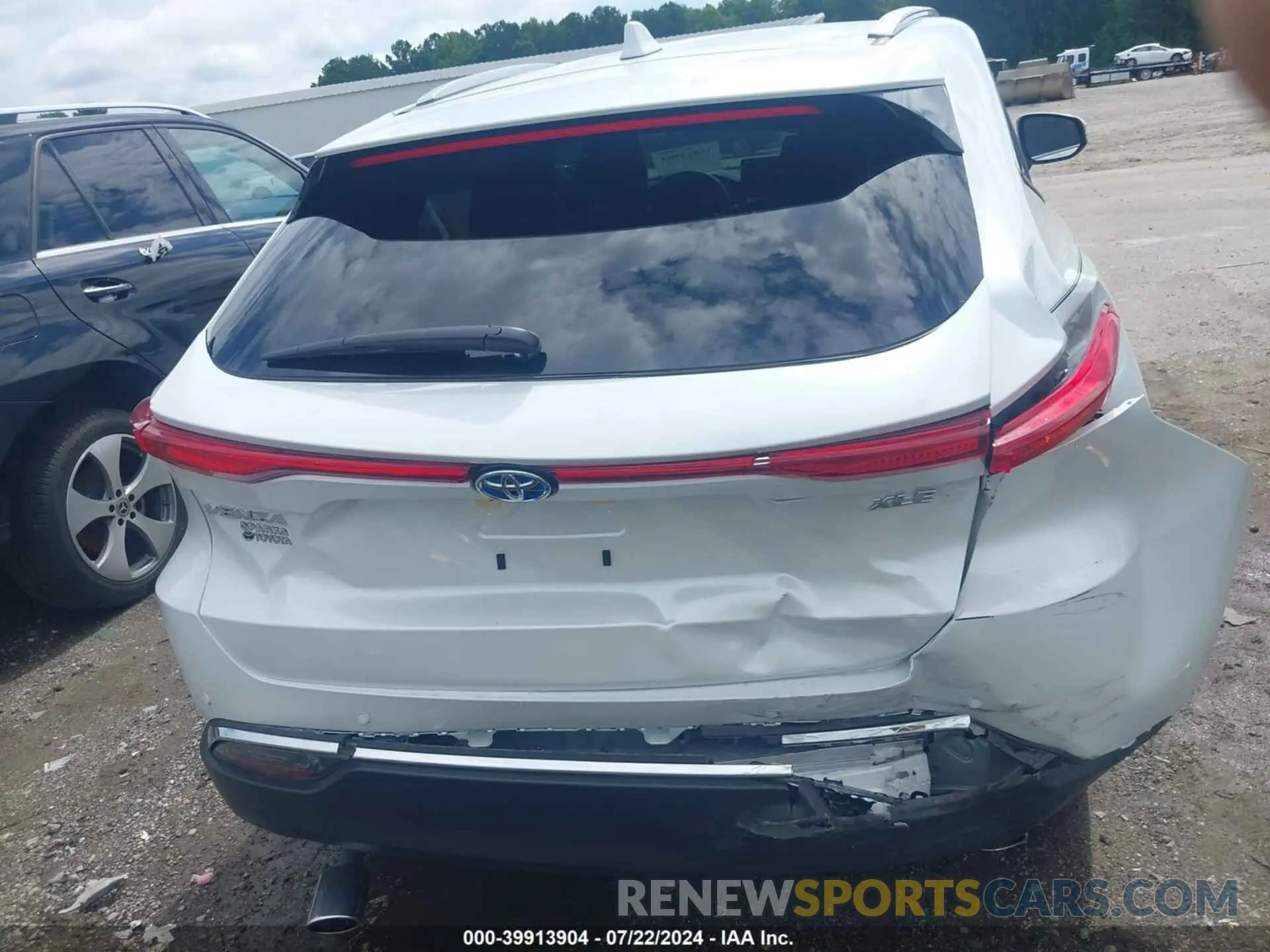 16 fotografías del automóvil dañado JTEAAAAH6RJ165517 TOYOTA VENZA 2024