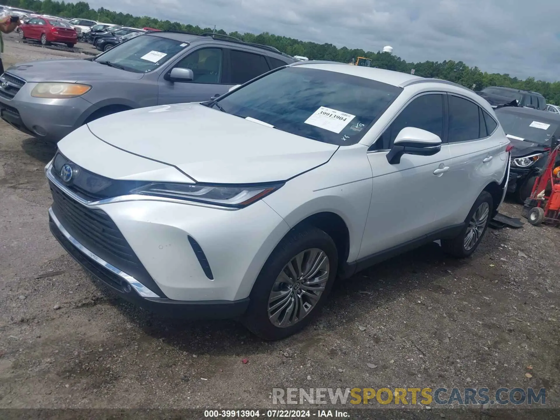 2 fotografías del automóvil dañado JTEAAAAH6RJ165517 TOYOTA VENZA 2024
