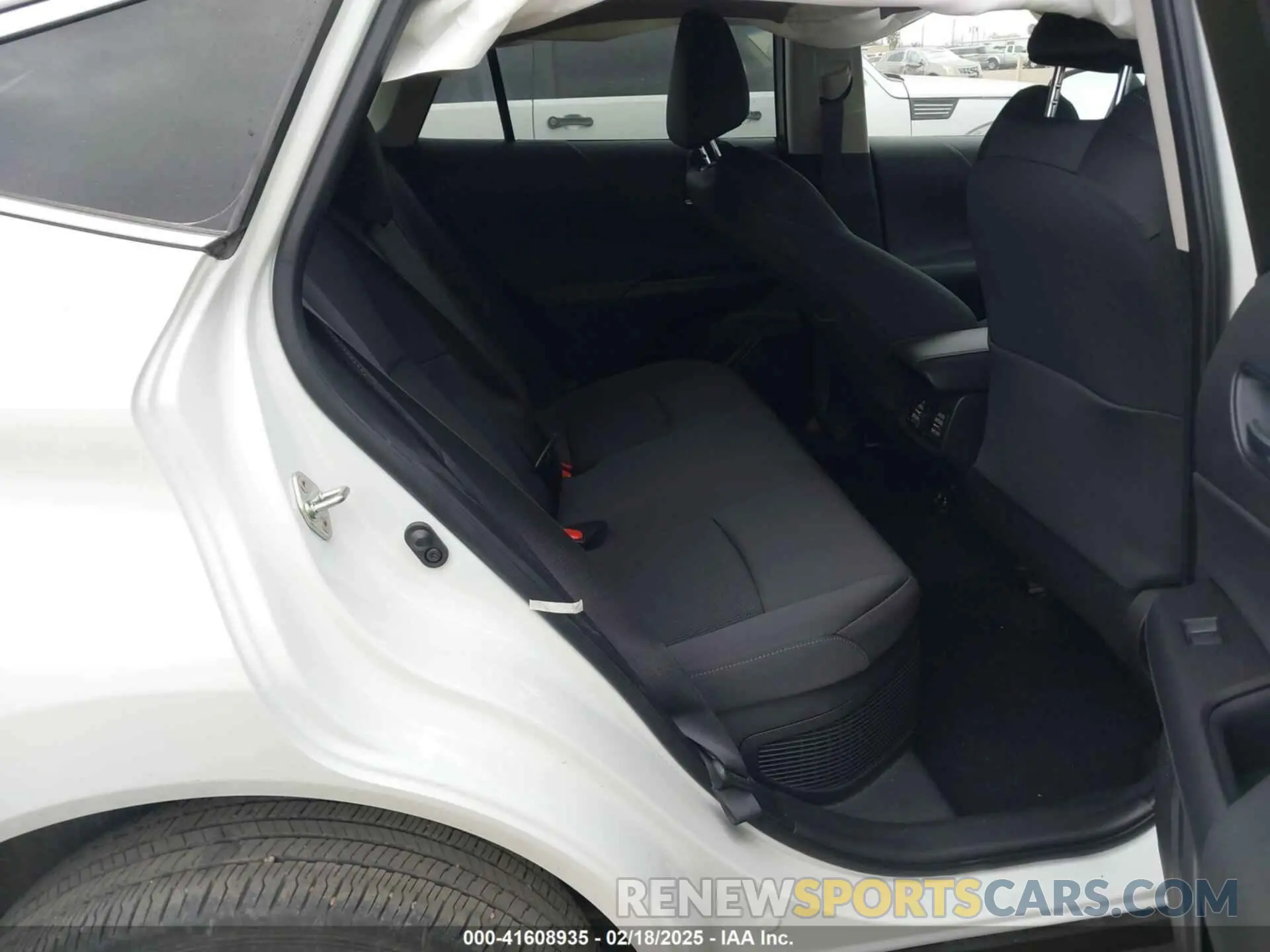 8 fotografías del automóvil dañado JTEAAAAH6RJ165999 TOYOTA VENZA 2024