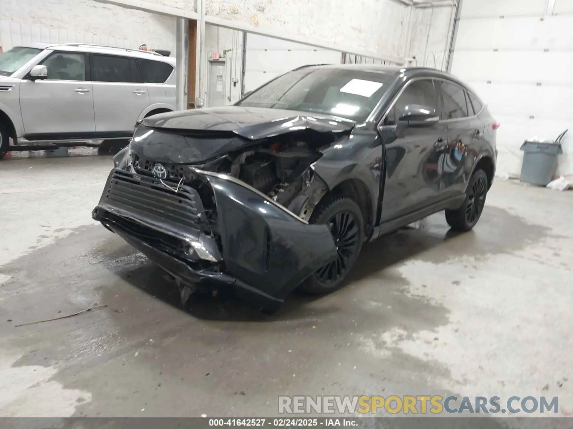 2 fotografías del automóvil dañado JTEAAAAH6RJ181779 TOYOTA VENZA 2024