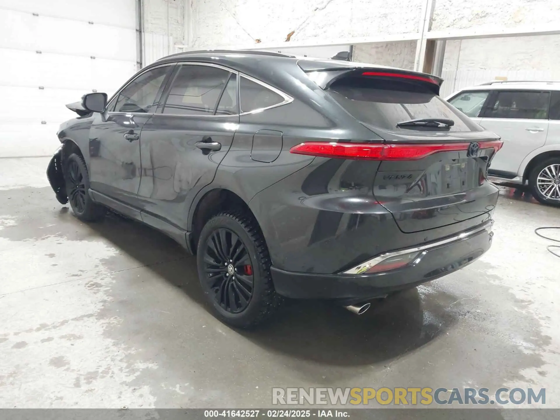 3 fotografías del automóvil dañado JTEAAAAH6RJ181779 TOYOTA VENZA 2024