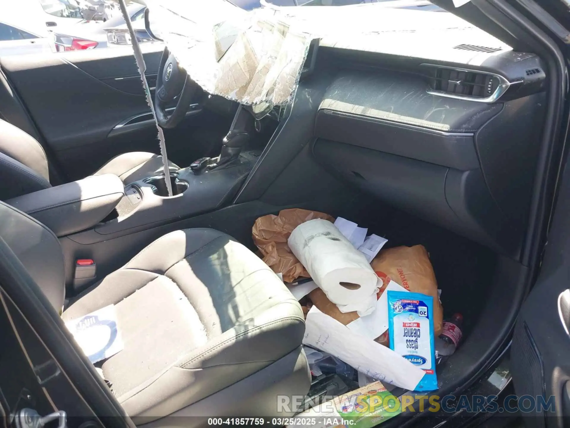 5 fotografías del automóvil dañado JTEAAAAH7RJ175408 TOYOTA VENZA 2024