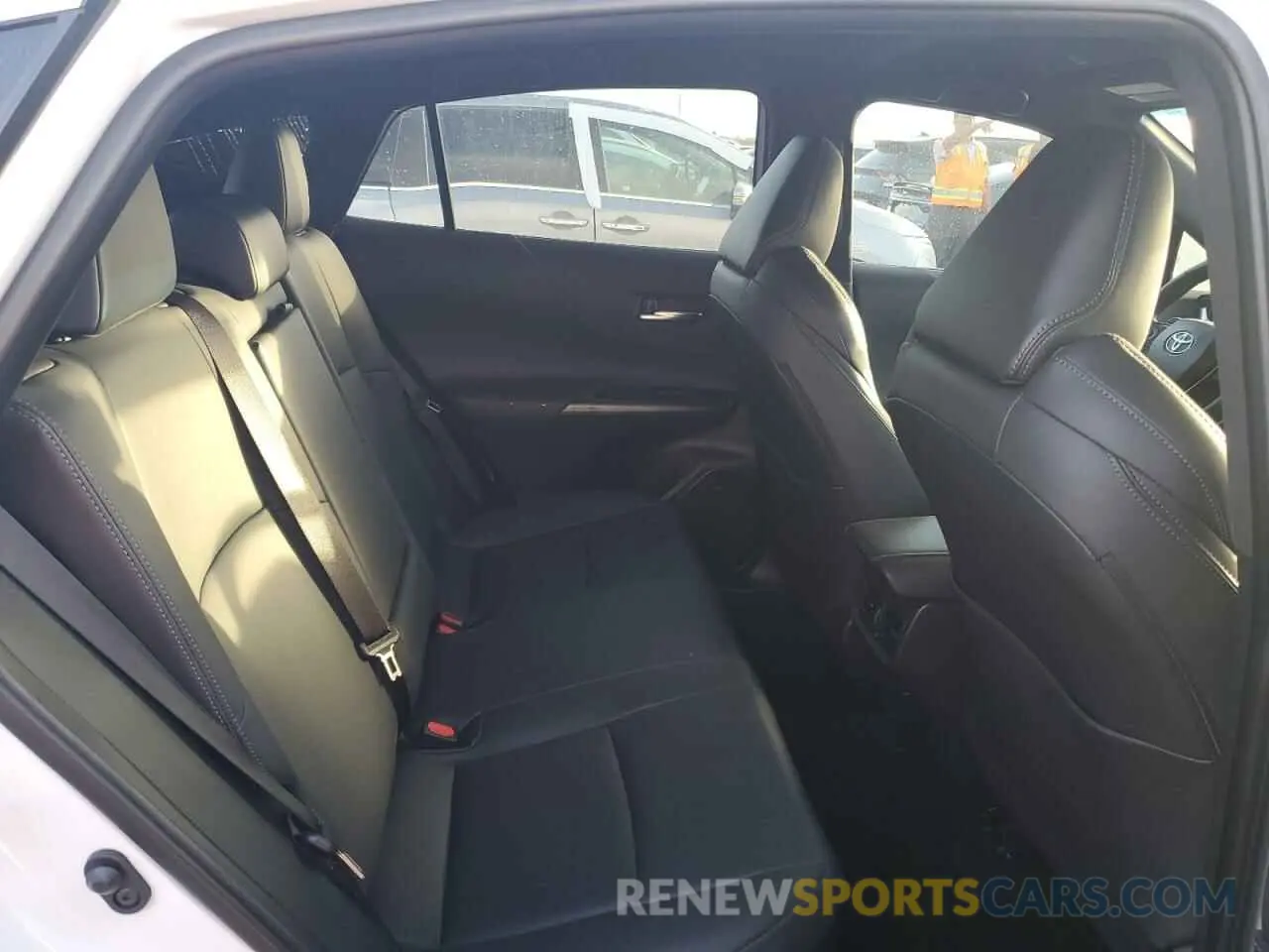 11 fotografías del automóvil dañado JTEAAAAH7RJ177286 TOYOTA VENZA 2024