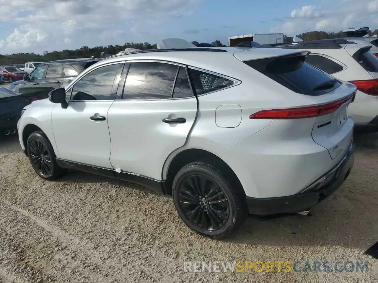 2 fotografías del automóvil dañado JTEAAAAH7RJ177286 TOYOTA VENZA 2024