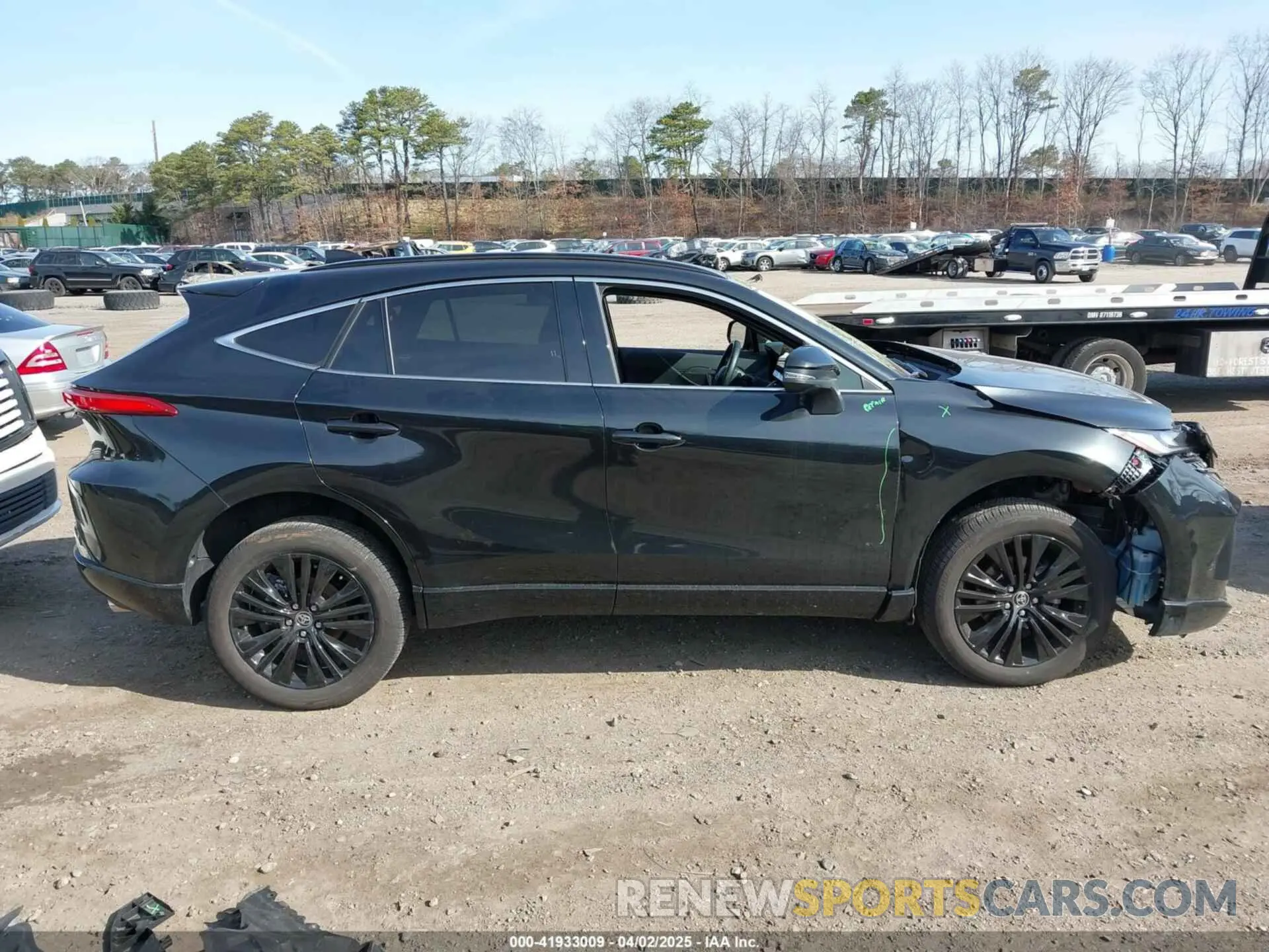 13 fotografías del automóvil dañado JTEAAAAH9RJ165964 TOYOTA VENZA 2024