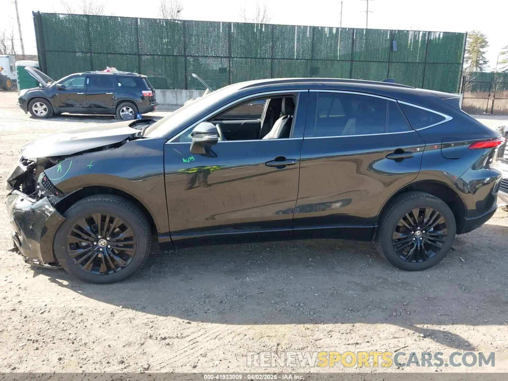 14 fotografías del automóvil dañado JTEAAAAH9RJ165964 TOYOTA VENZA 2024