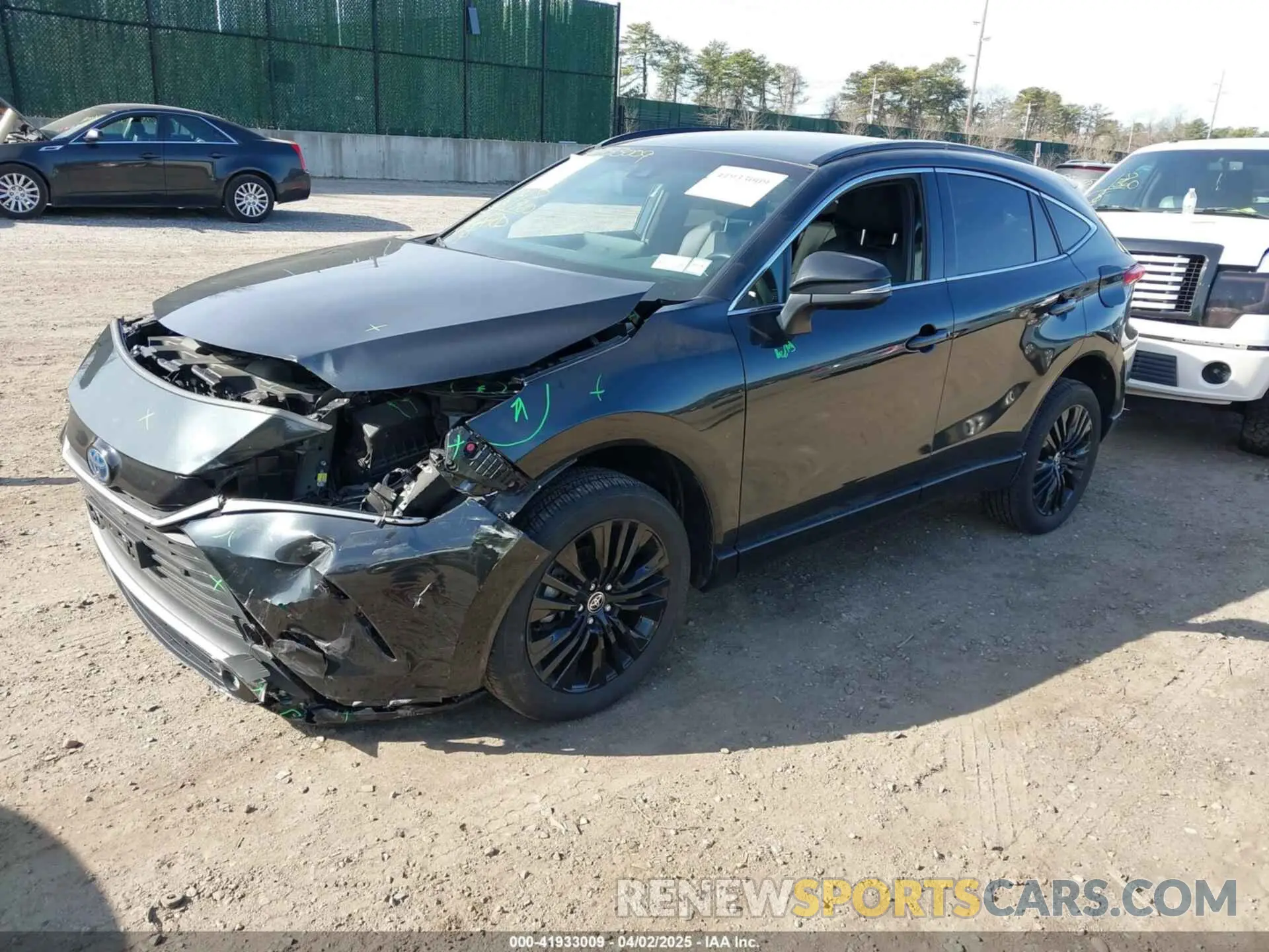 2 fotografías del automóvil dañado JTEAAAAH9RJ165964 TOYOTA VENZA 2024