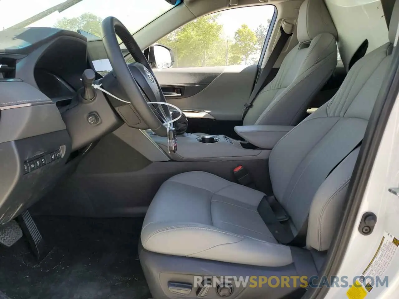 7 fotografías del automóvil dañado JTEAAAAH9RJ183297 TOYOTA VENZA 2024