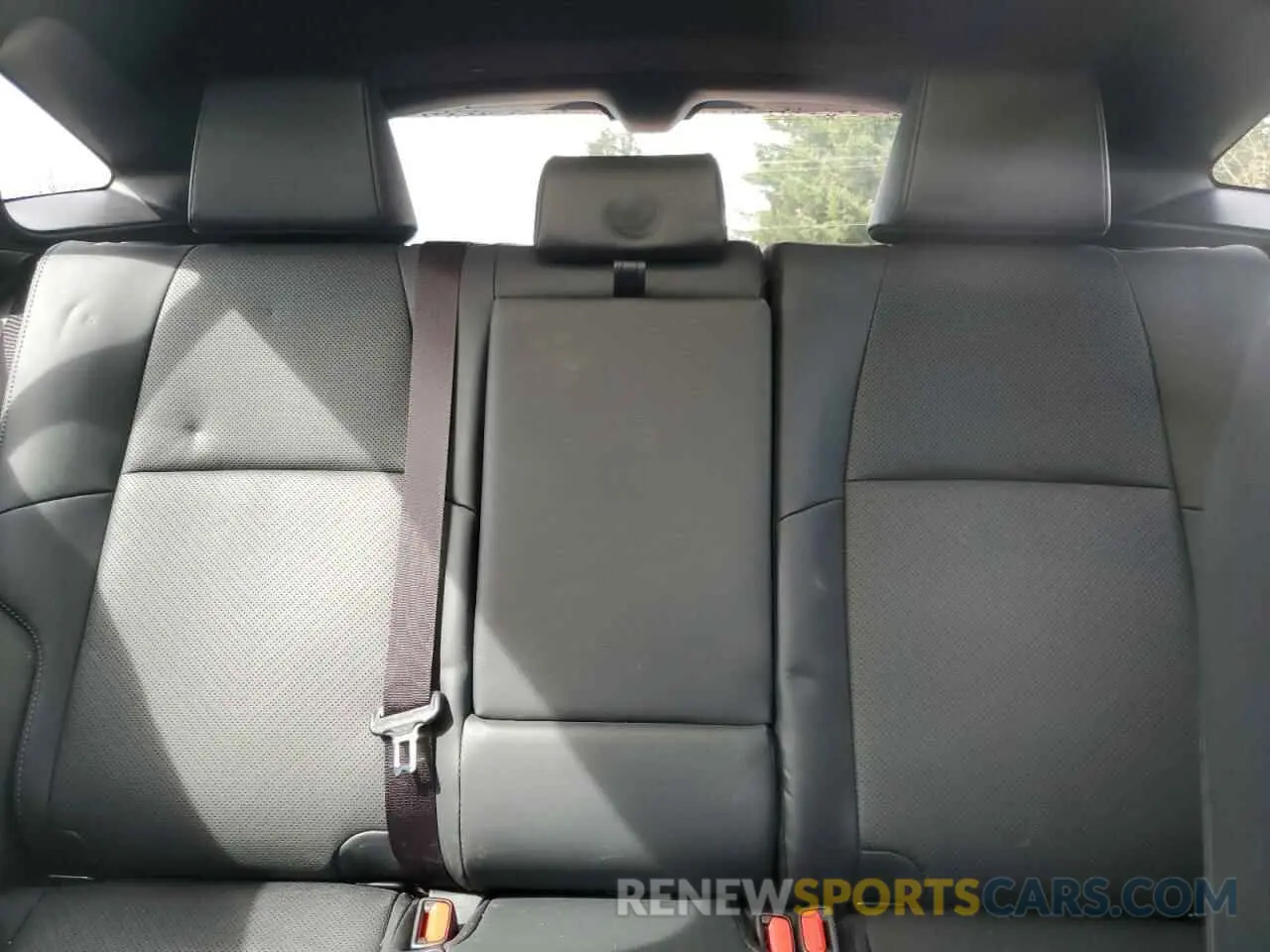10 fotografías del automóvil dañado JTEAAAAHXRJ166556 TOYOTA VENZA 2024