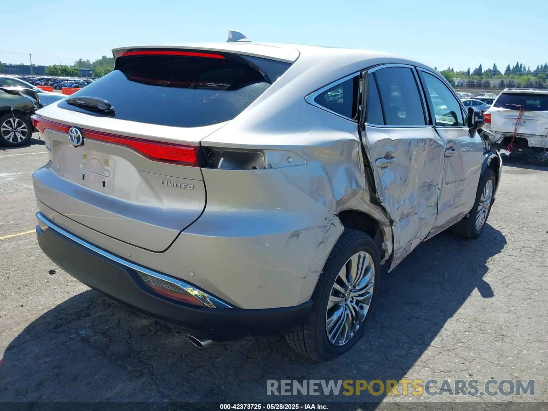 4 fotografías del automóvil dañado JTEAAAAHXRJ170851 TOYOTA VENZA 2024
