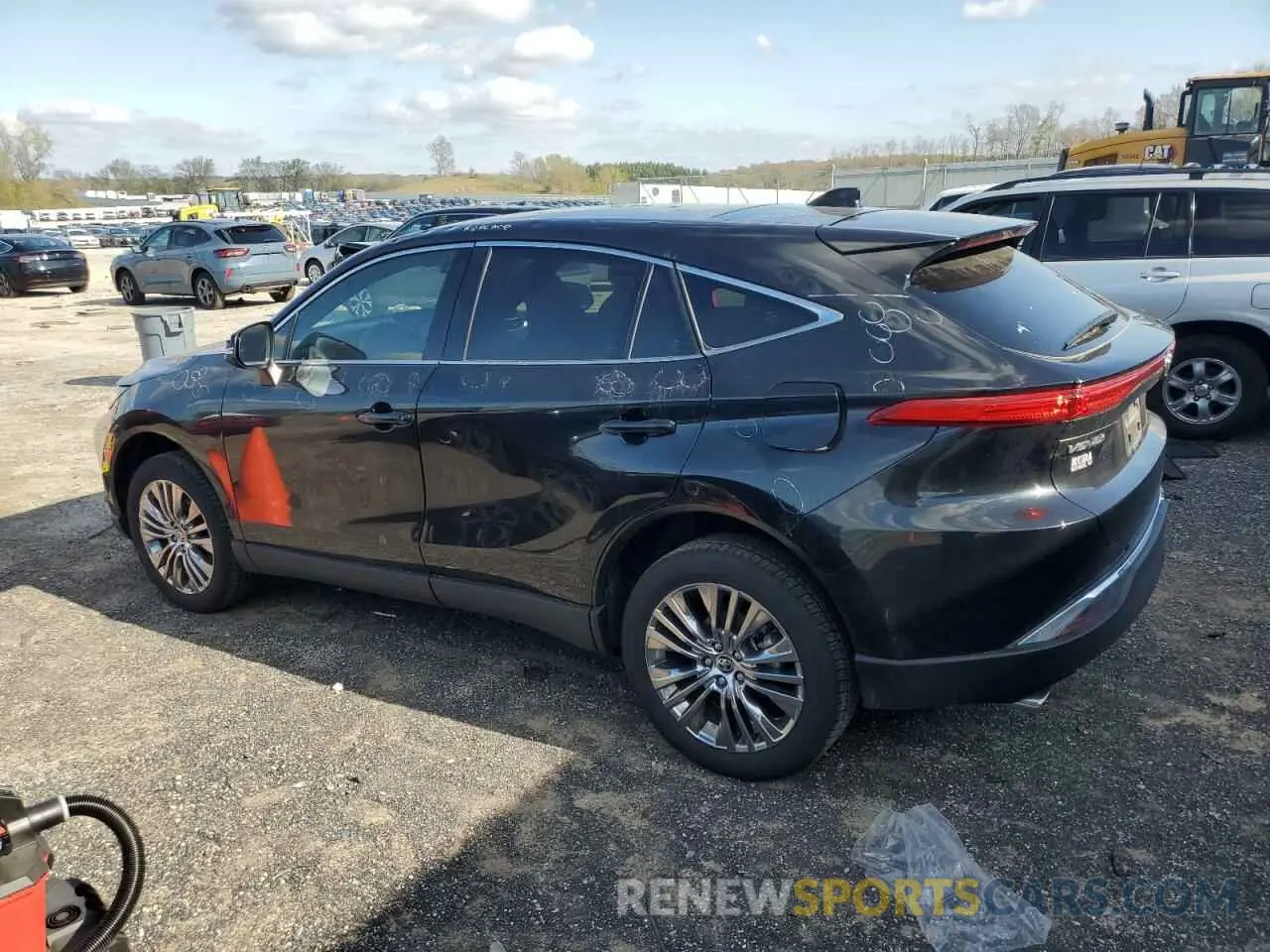 2 fotografías del automóvil dañado JTEAAAAHXRJ172485 TOYOTA VENZA 2024