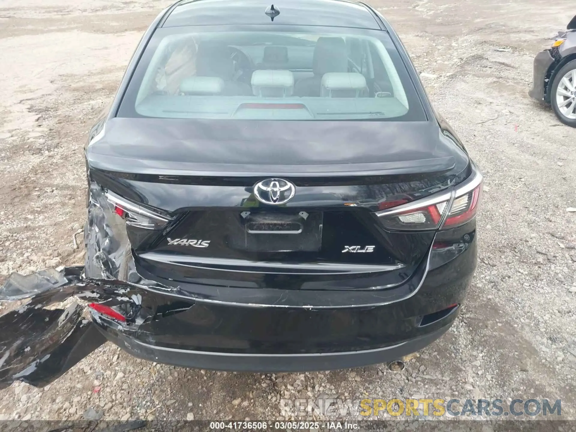 15 fotografías del automóvil dañado 3MYDLBYV0KY510167 TOYOTA YARIS 2019