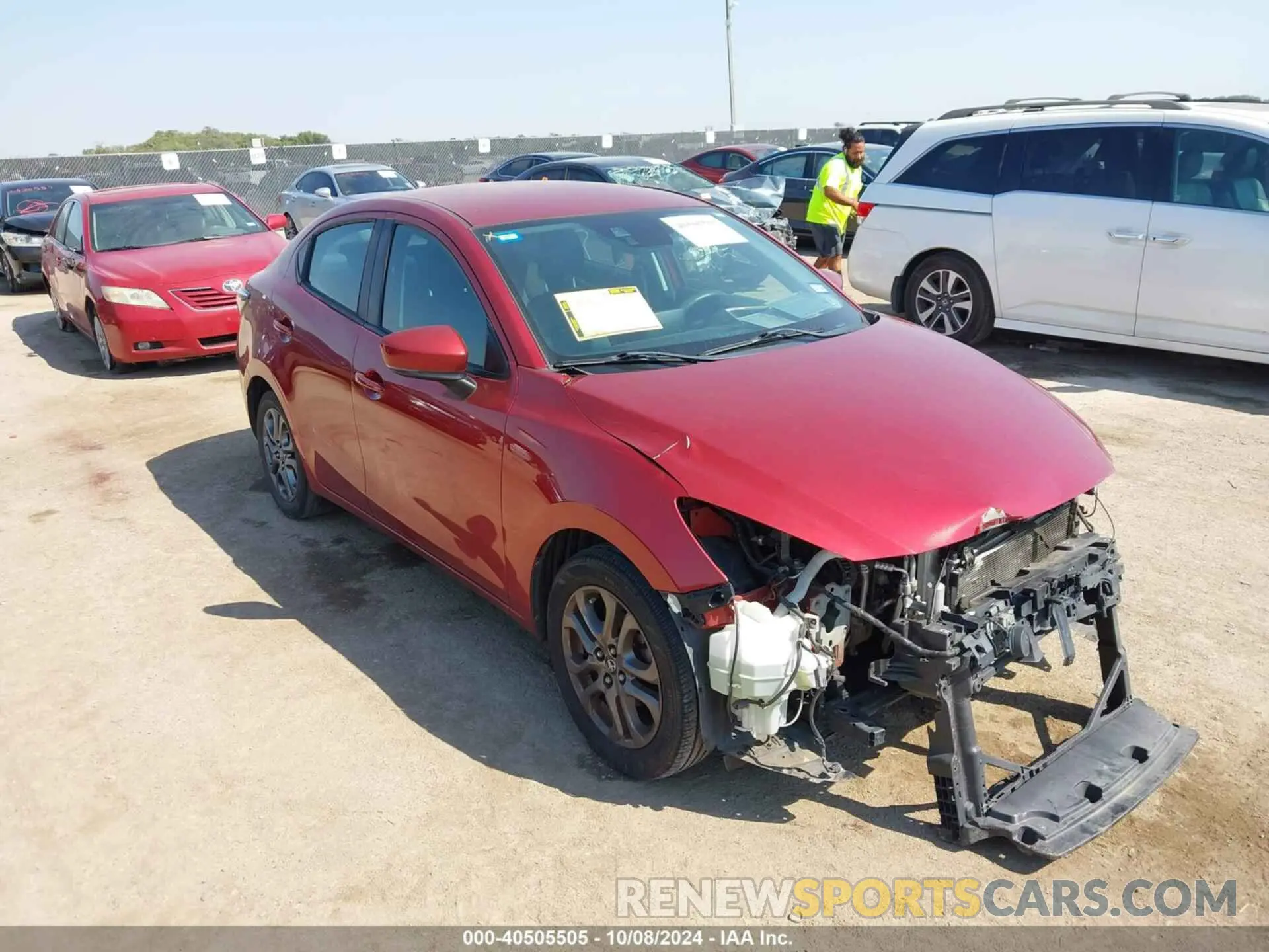 1 fotografías del automóvil dañado 3MYDLBYV0KY525073 TOYOTA YARIS 2019