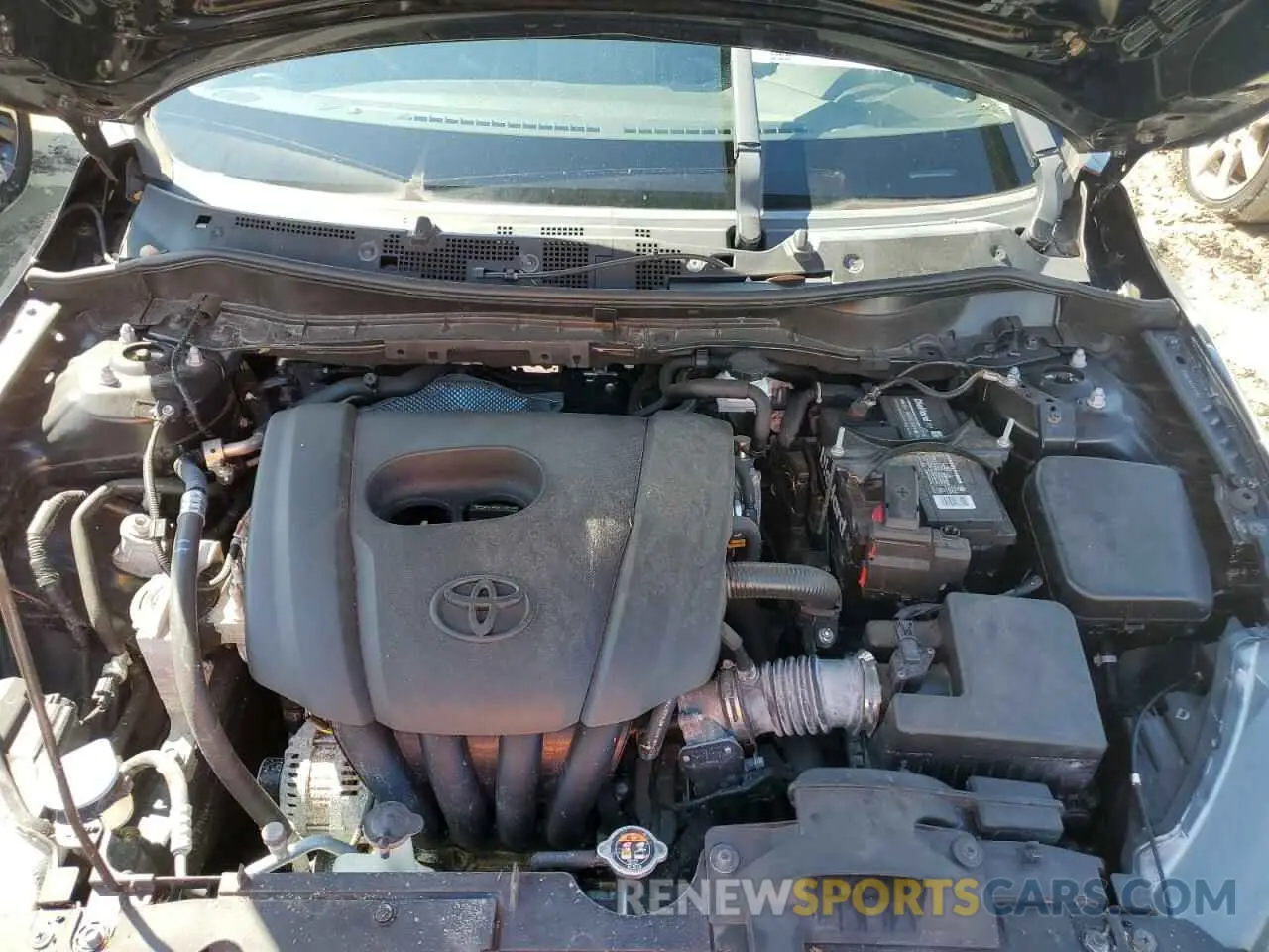 11 fotografías del automóvil dañado 3MYDLBYV1KY500635 TOYOTA YARIS 2019