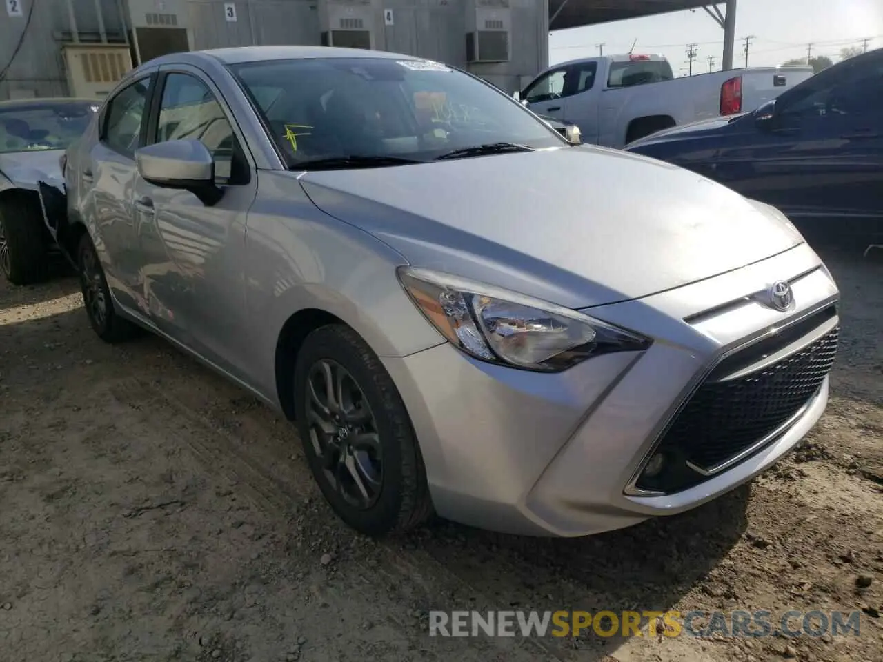 1 fotografías del automóvil dañado 3MYDLBYV1KY503356 TOYOTA YARIS 2019