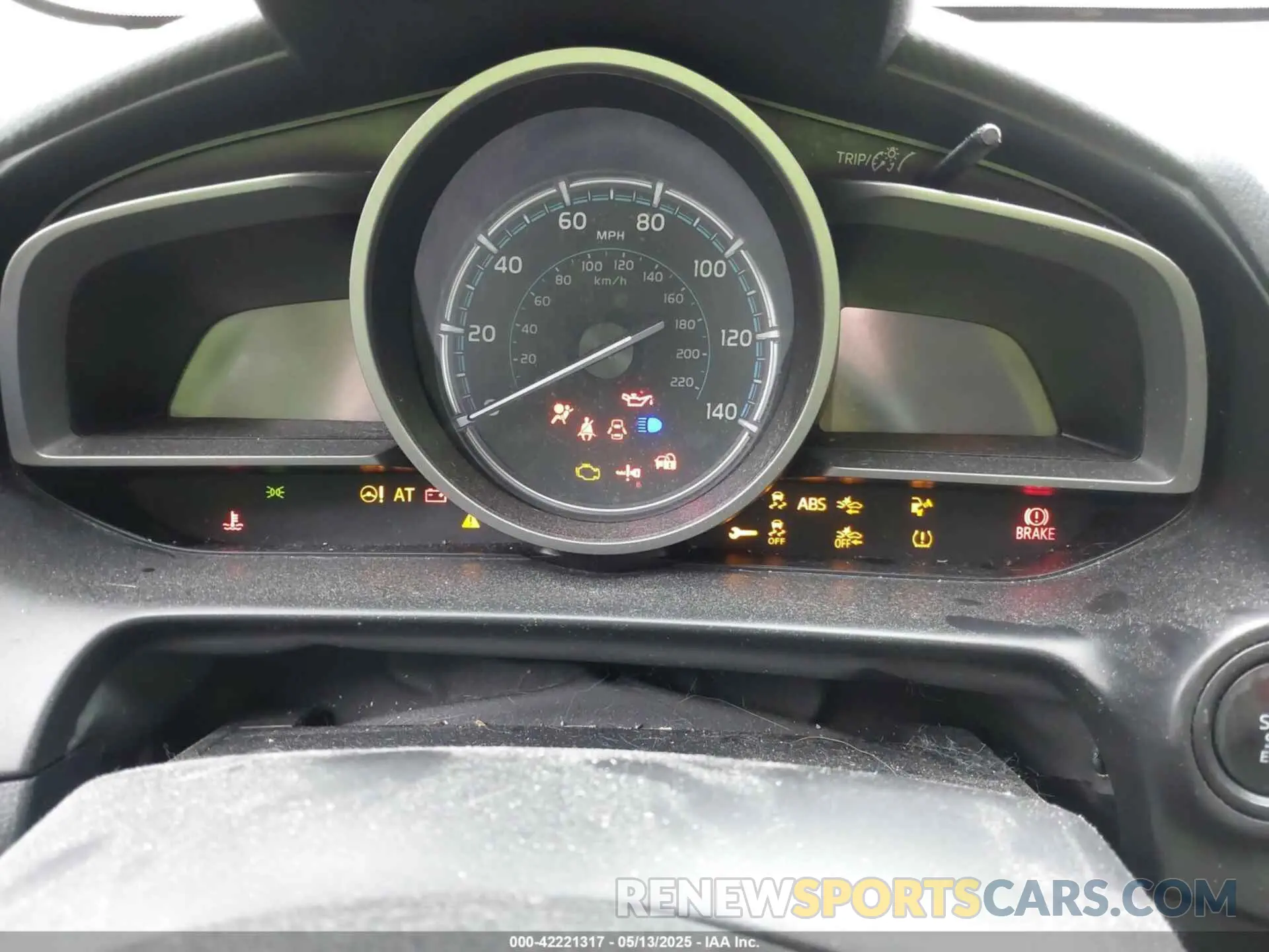 7 fotografías del automóvil dañado 3MYDLBYV1KY509934 TOYOTA YARIS 2019