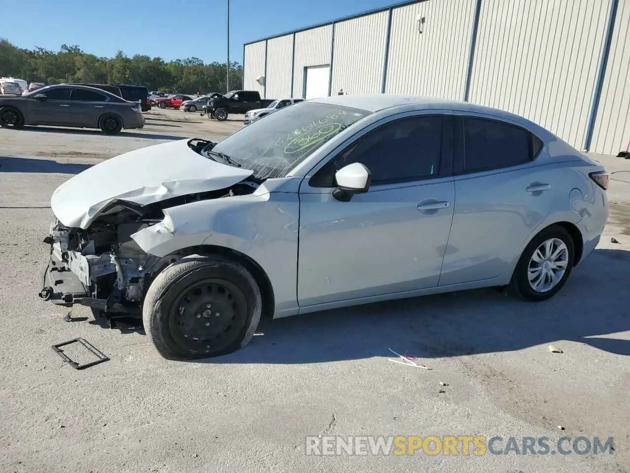 1 fotografías del automóvil dañado 3MYDLBYV1KY518682 TOYOTA YARIS 2019