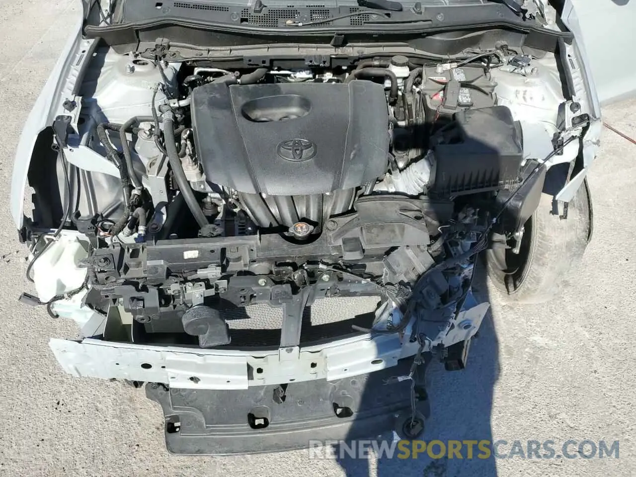 11 fotografías del automóvil dañado 3MYDLBYV1KY518682 TOYOTA YARIS 2019