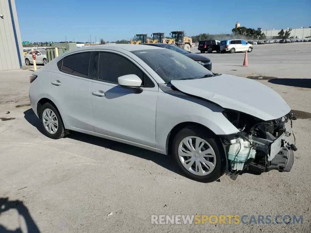 4 fotografías del automóvil dañado 3MYDLBYV1KY518682 TOYOTA YARIS 2019