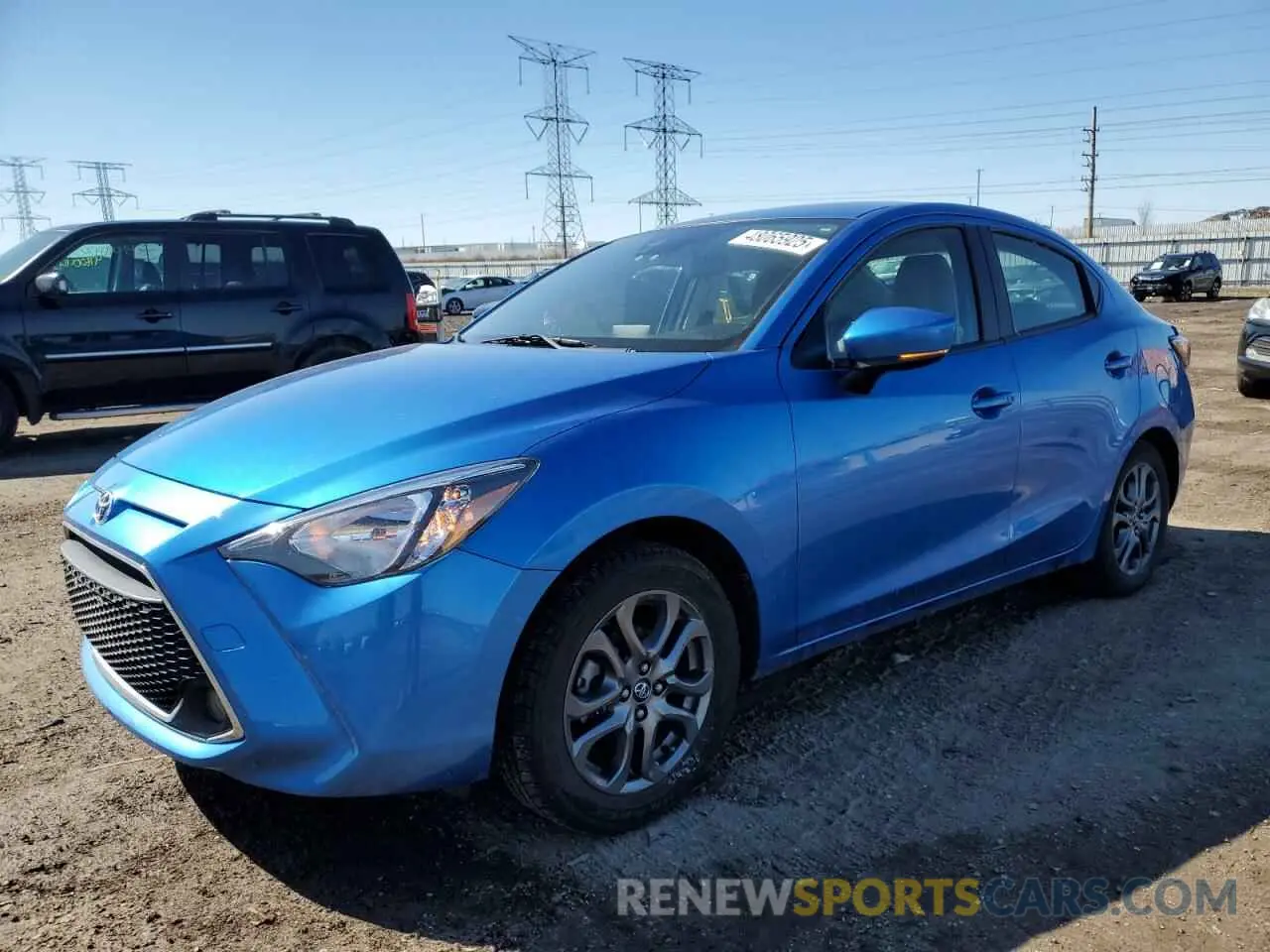 1 fotografías del automóvil dañado 3MYDLBYV1KY523199 TOYOTA YARIS 2019