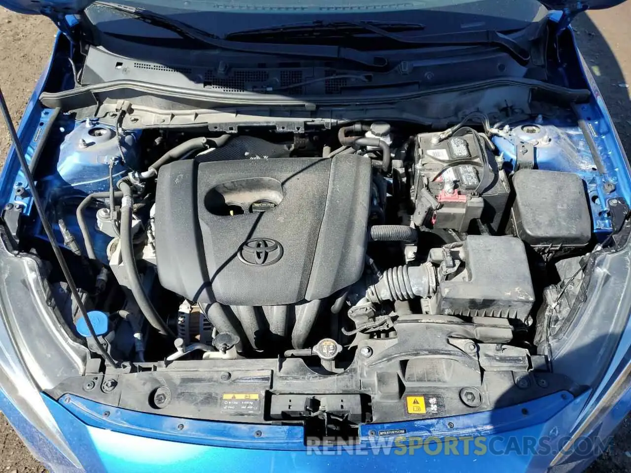 11 fotografías del automóvil dañado 3MYDLBYV1KY523199 TOYOTA YARIS 2019