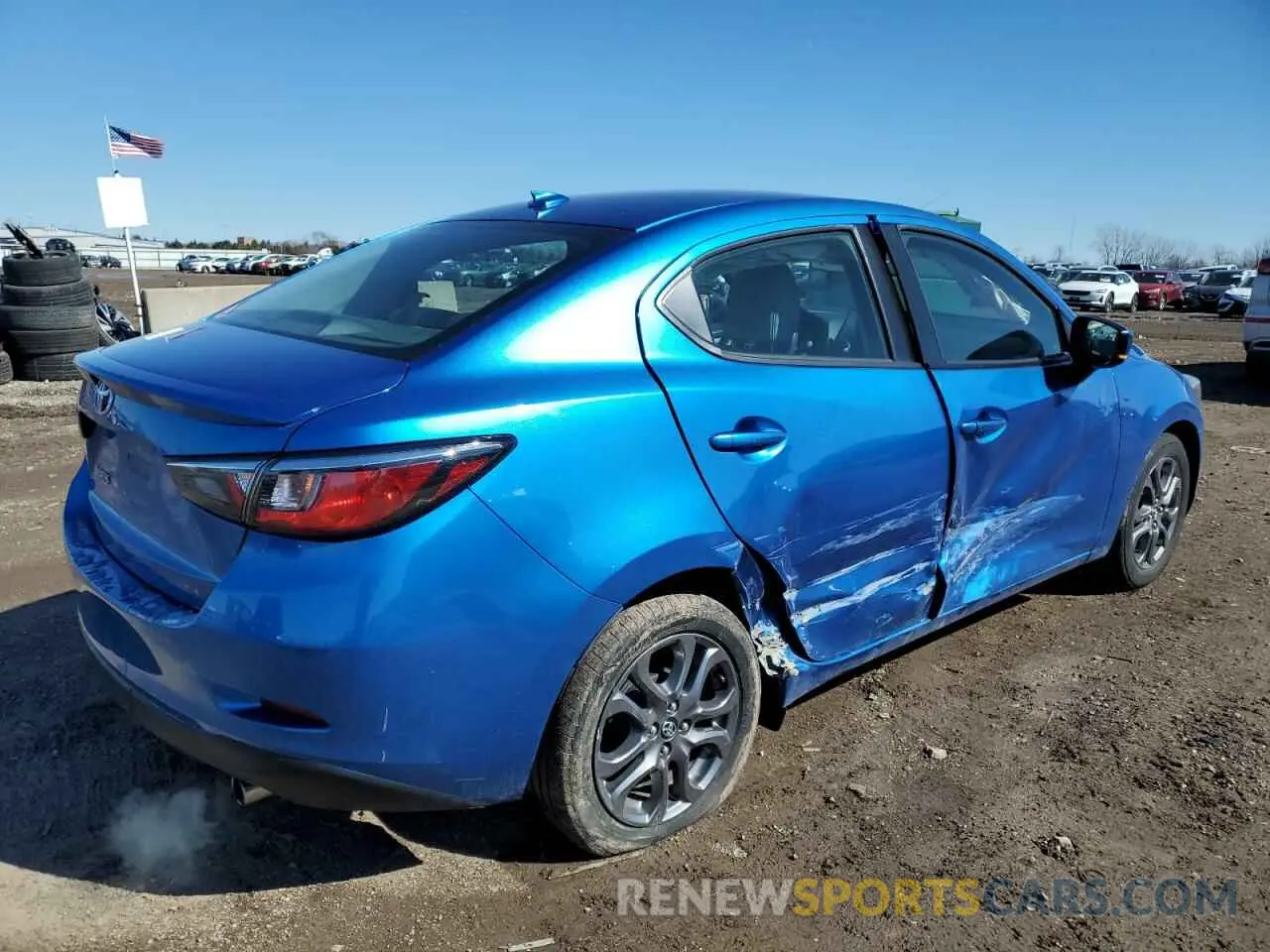 3 fotografías del automóvil dañado 3MYDLBYV1KY523199 TOYOTA YARIS 2019