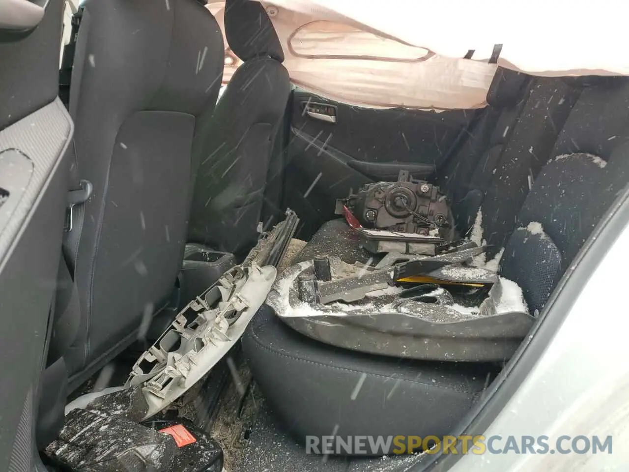10 fotografías del automóvil dañado 3MYDLBYV2KY508579 TOYOTA YARIS 2019