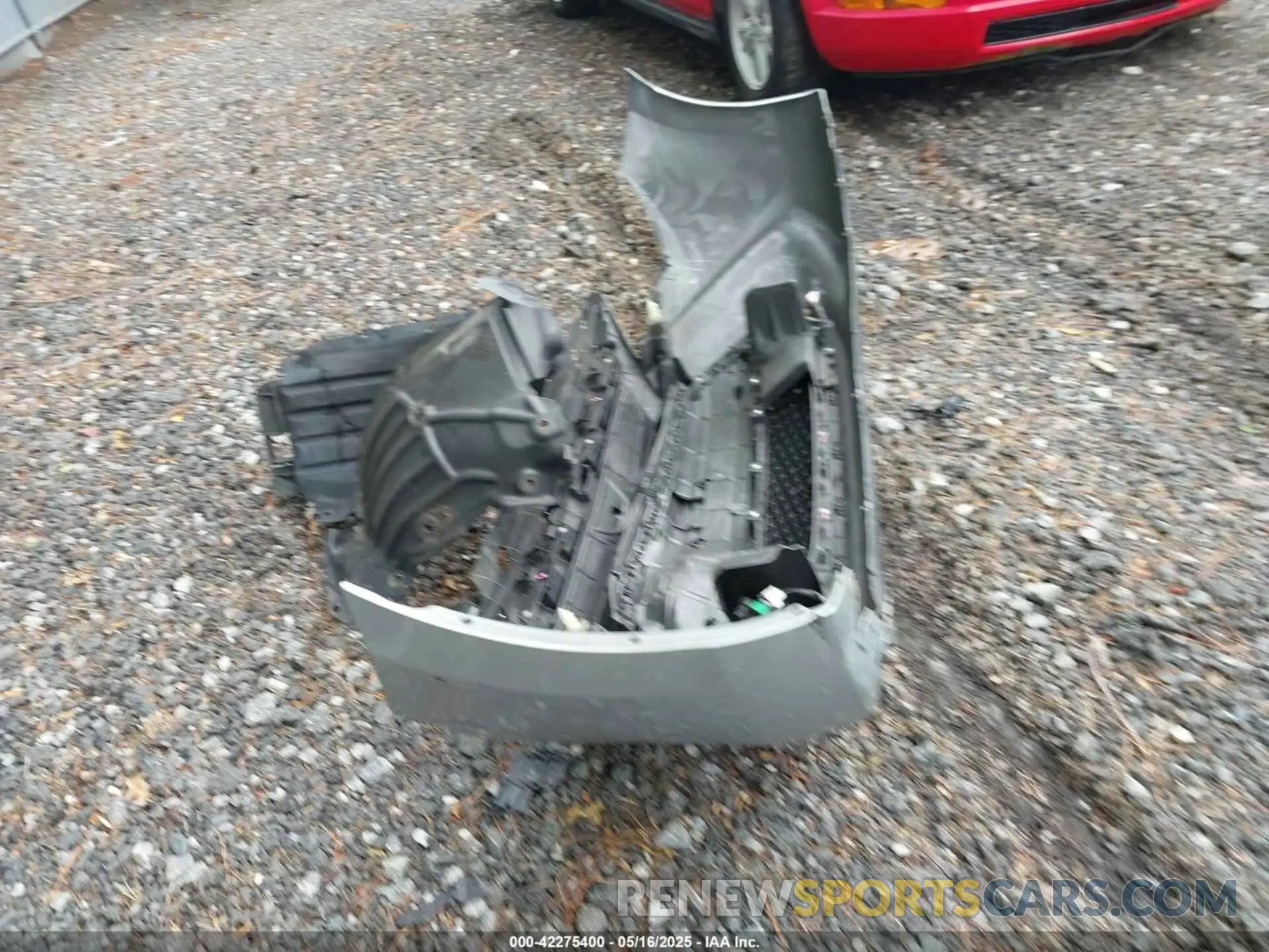 12 fotografías del automóvil dañado 3MYDLBYV3KY525777 TOYOTA YARIS 2019
