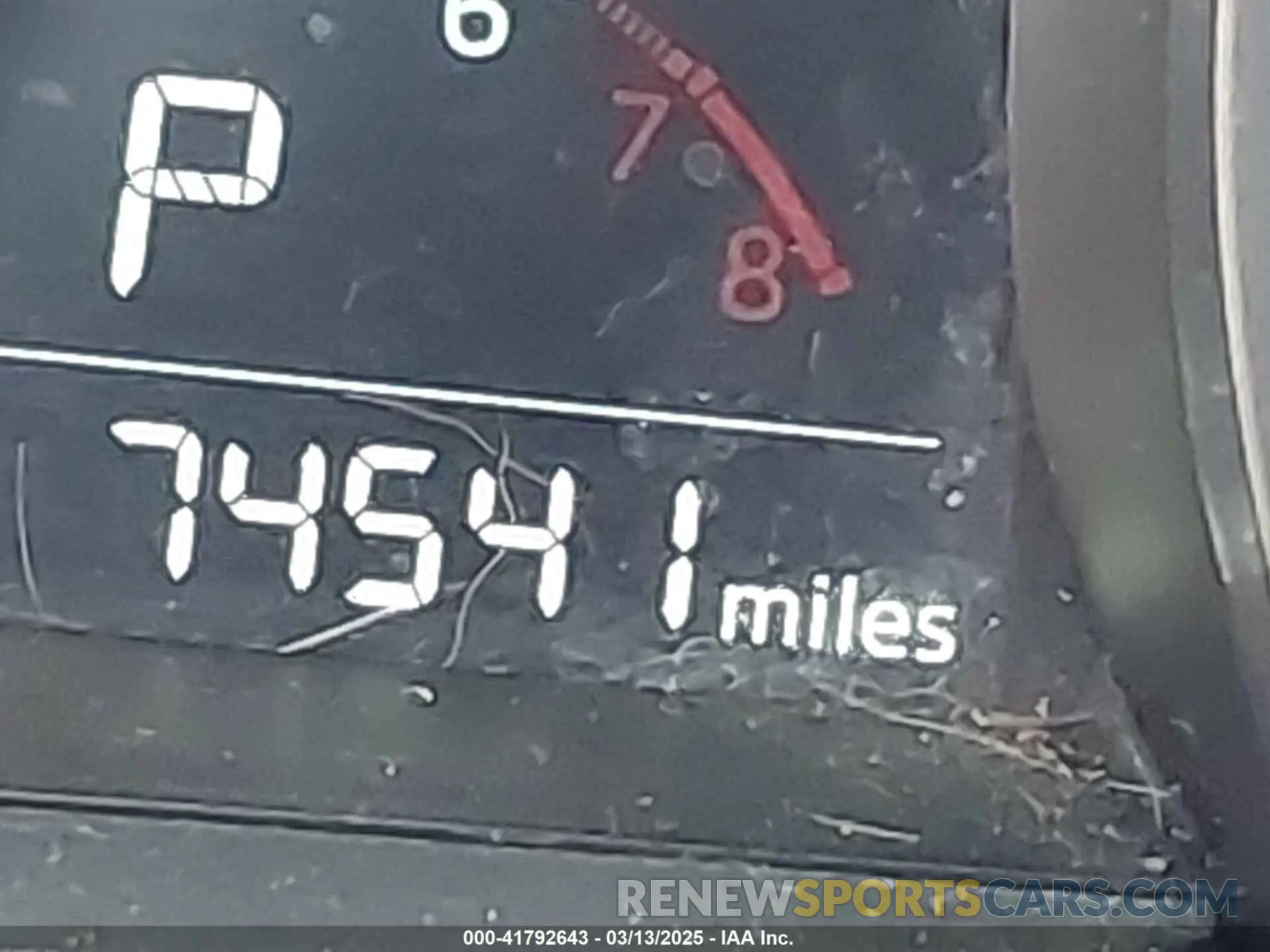 15 fotografías del automóvil dañado 3MYDLBYV4KY516277 TOYOTA YARIS 2019