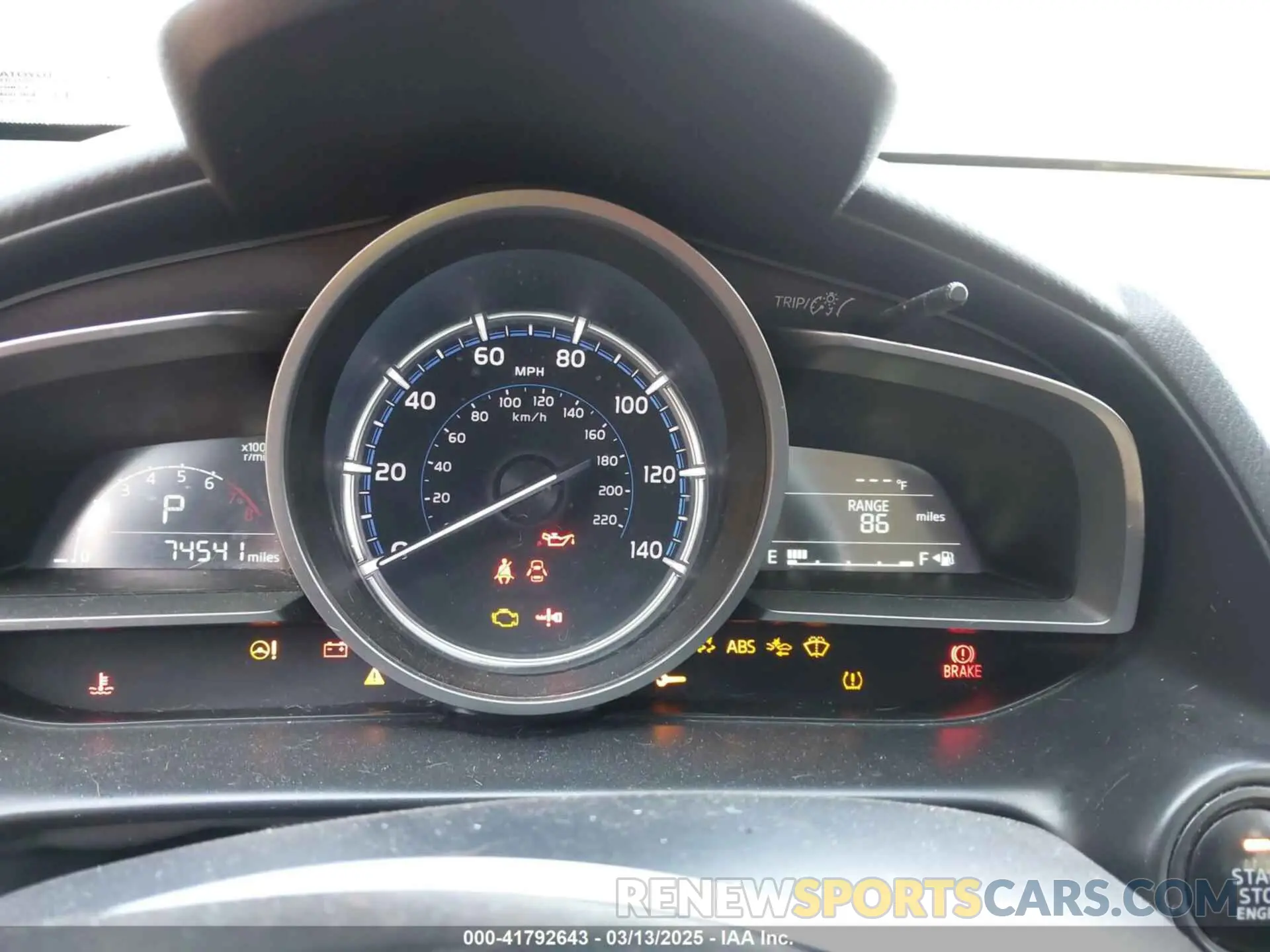 7 fotografías del automóvil dañado 3MYDLBYV4KY516277 TOYOTA YARIS 2019