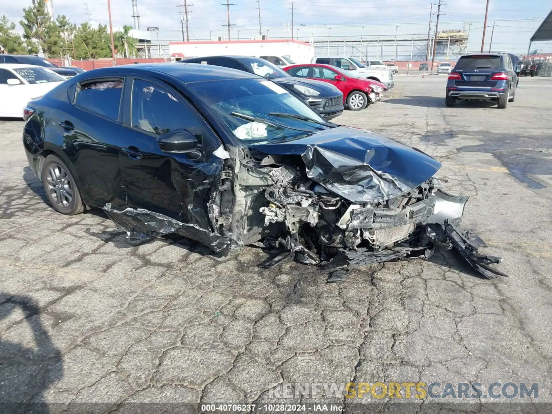 1 fotografías del automóvil dañado 3MYDLBYV4KY516506 TOYOTA YARIS 2019