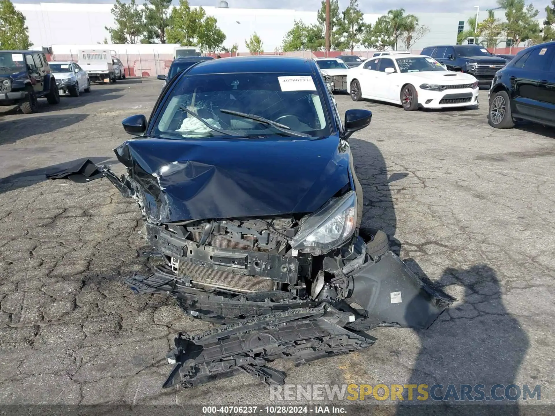 11 fotografías del automóvil dañado 3MYDLBYV4KY516506 TOYOTA YARIS 2019