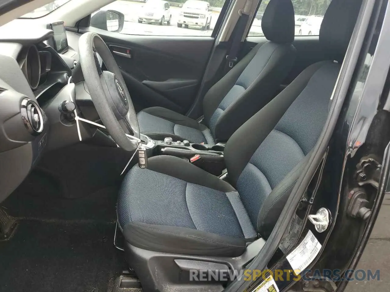 7 fotografías del automóvil dañado 3MYDLBYV4KY522001 TOYOTA YARIS 2019