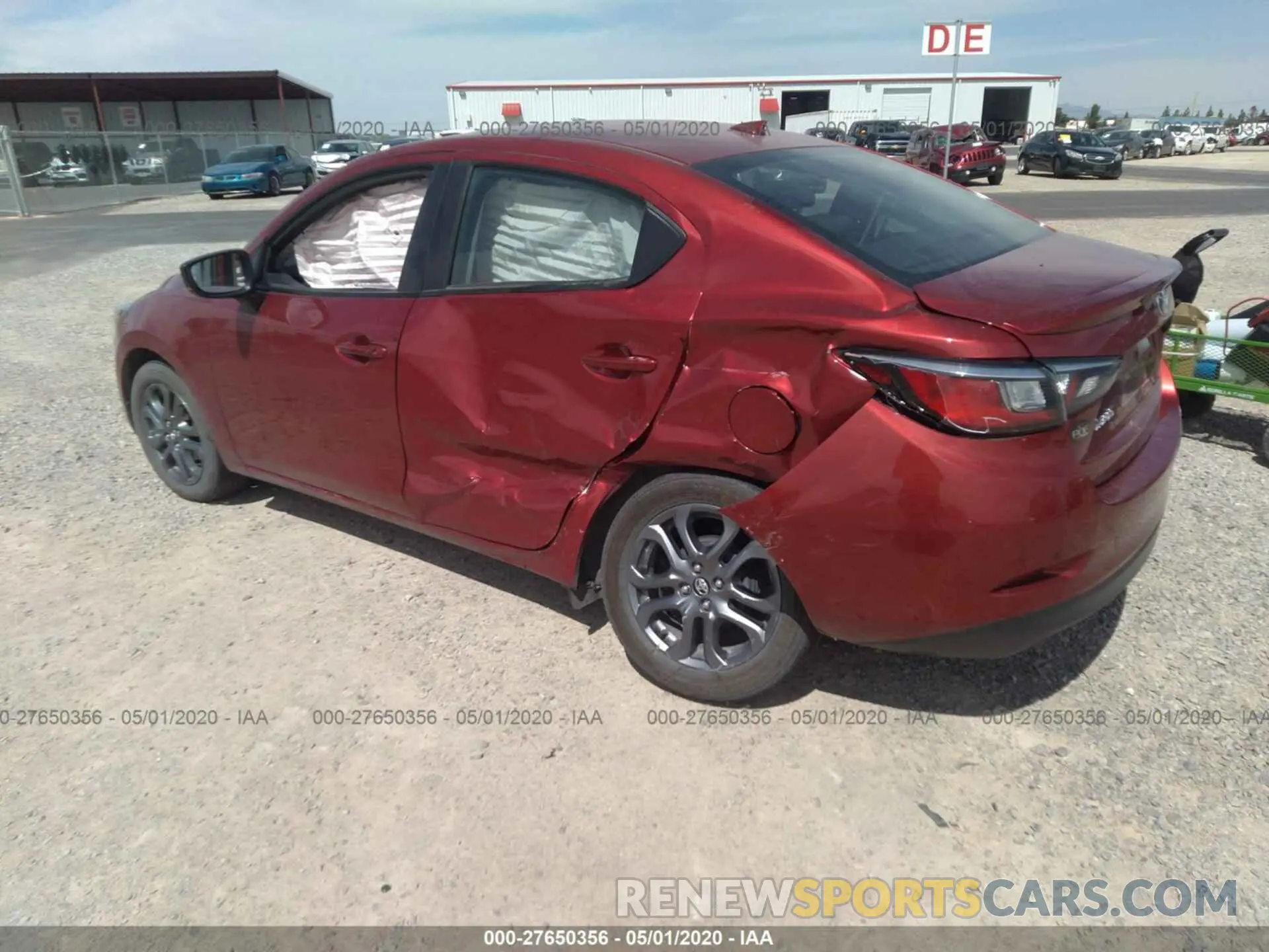 3 fotografías del automóvil dañado 3MYDLBYV4KY525724 TOYOTA YARIS 2019