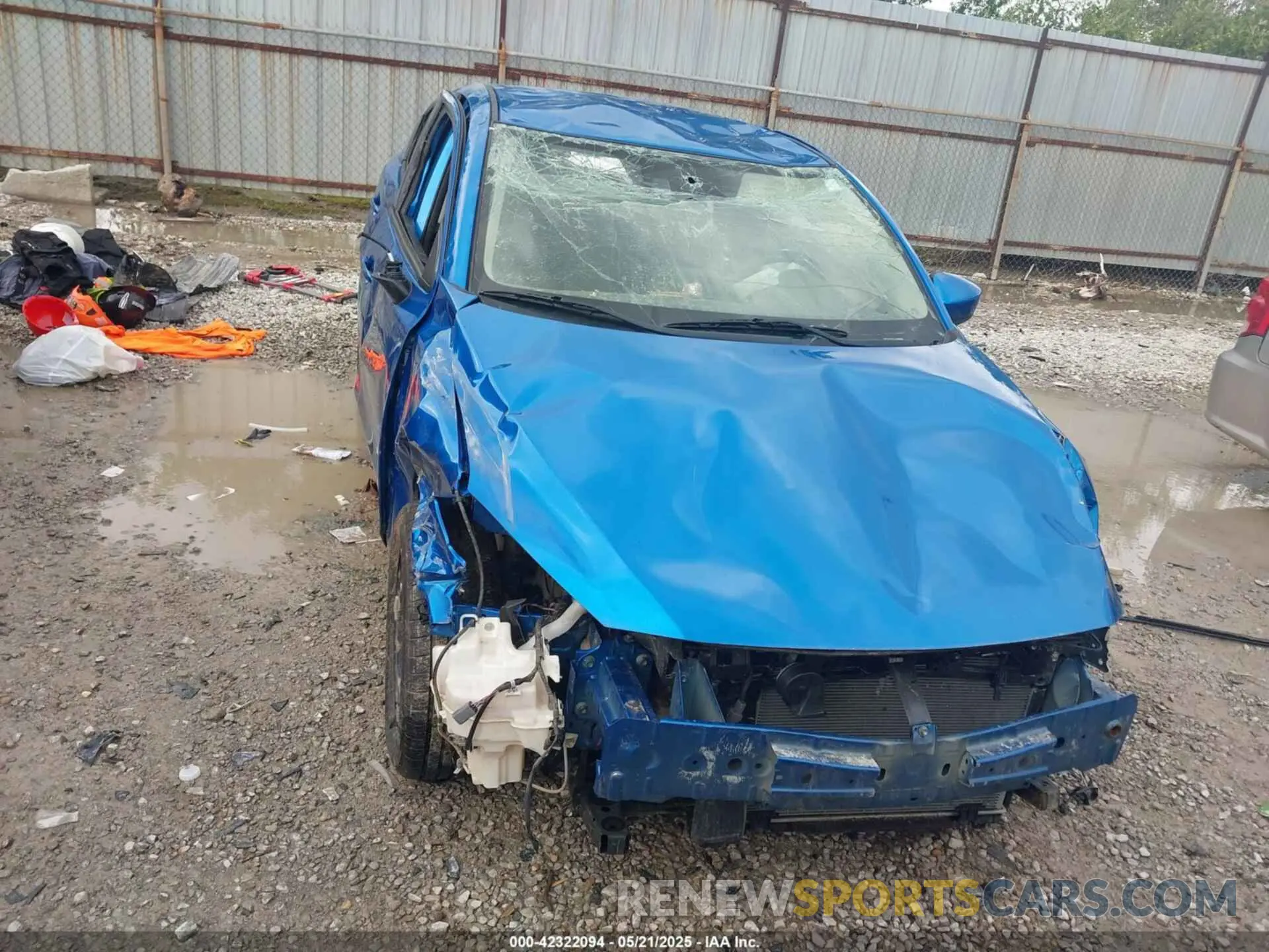 12 fotografías del automóvil dañado 3MYDLBYV5KY503408 TOYOTA YARIS 2019